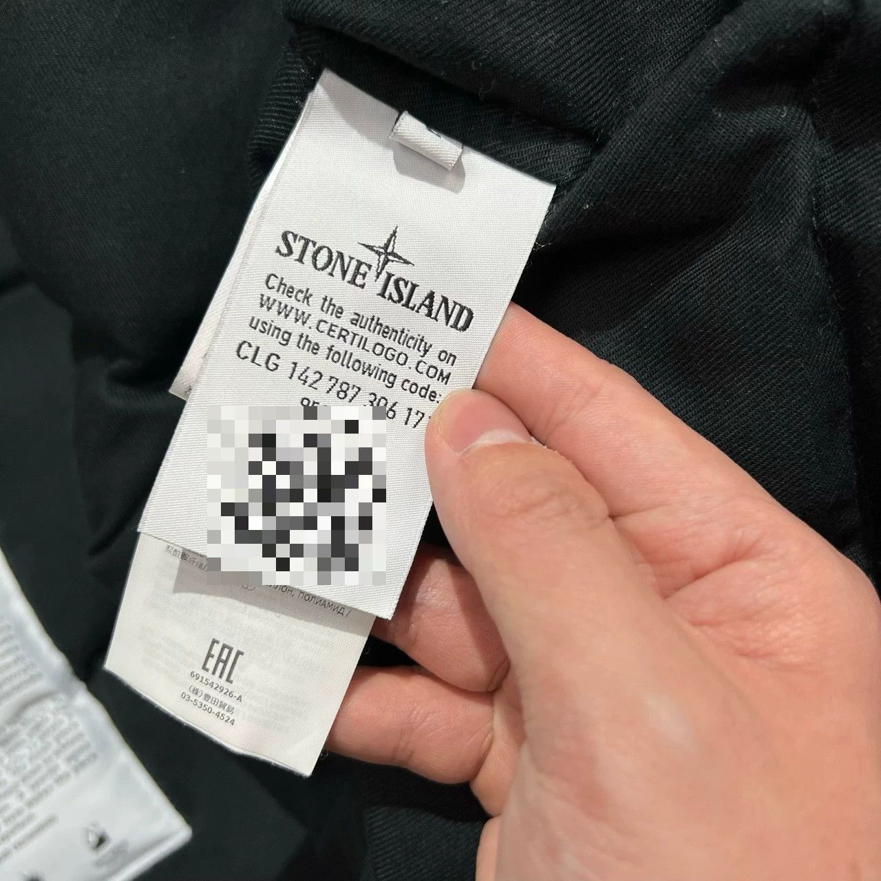 Stone Island Stone Island Black Embroidered Wolf Fur Down Jacket Size US L / EU 52-54 / 3 - 7 Thumbnail