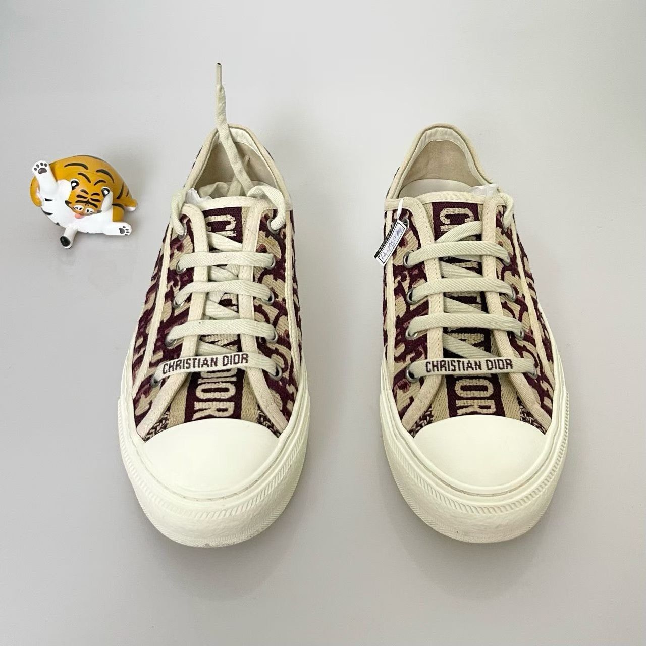 Dior Dior Slogan Sneakers Size US 6 / IT 36 - 4 Thumbnail