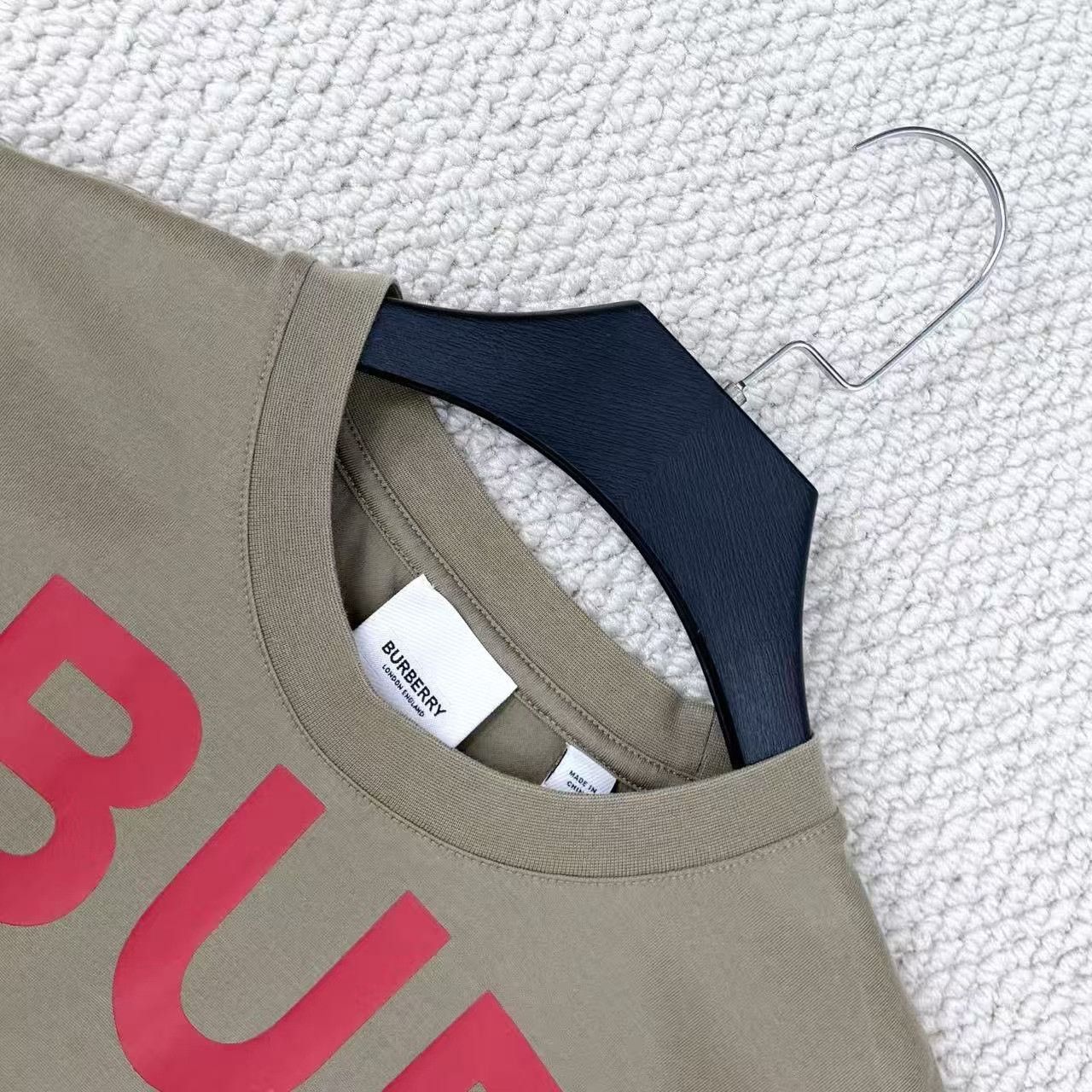Burberry Burberry London Limited Logo Short Sleeve Size US XXS / EU 40 - 3 Thumbnail