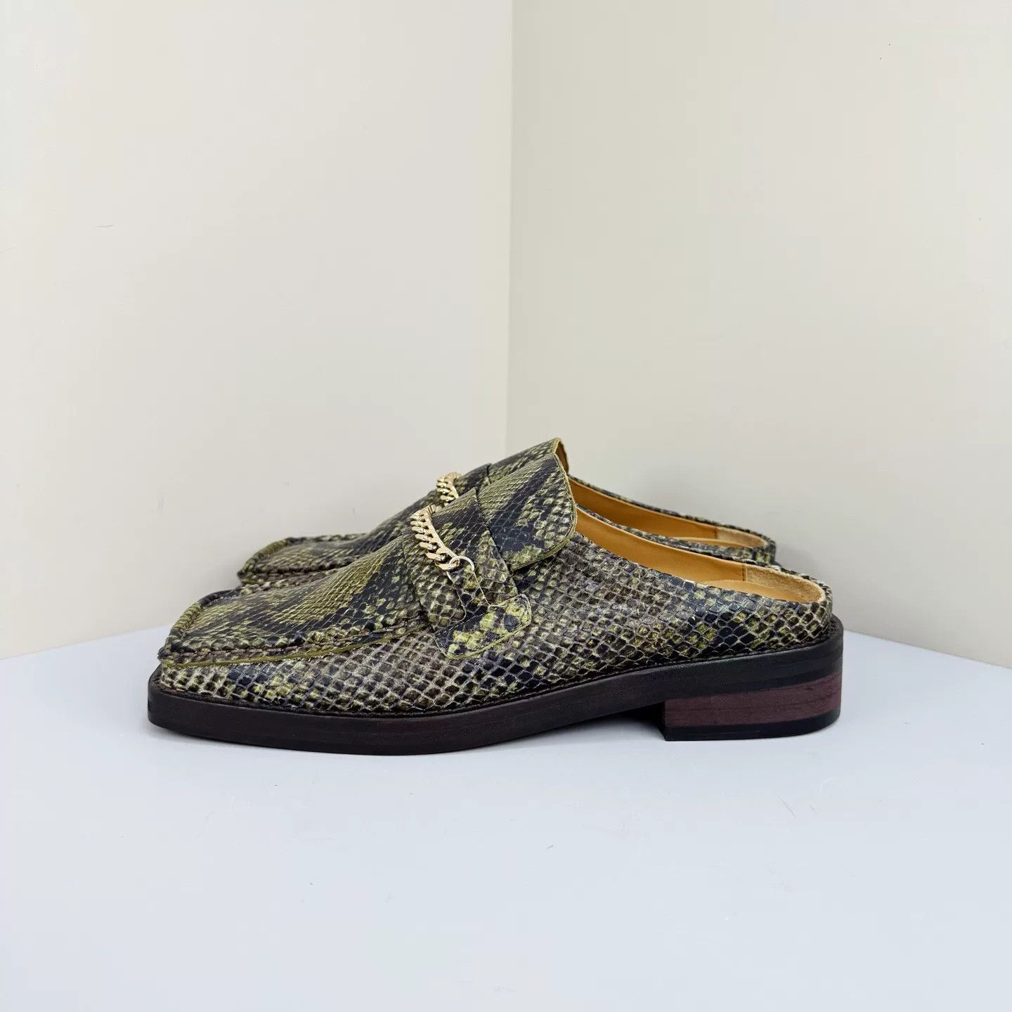 Martine Rose Martine Rose Snake Print Chain Square-Toe Loafers Size US 7 / IT 37 - 2 Thumbnail