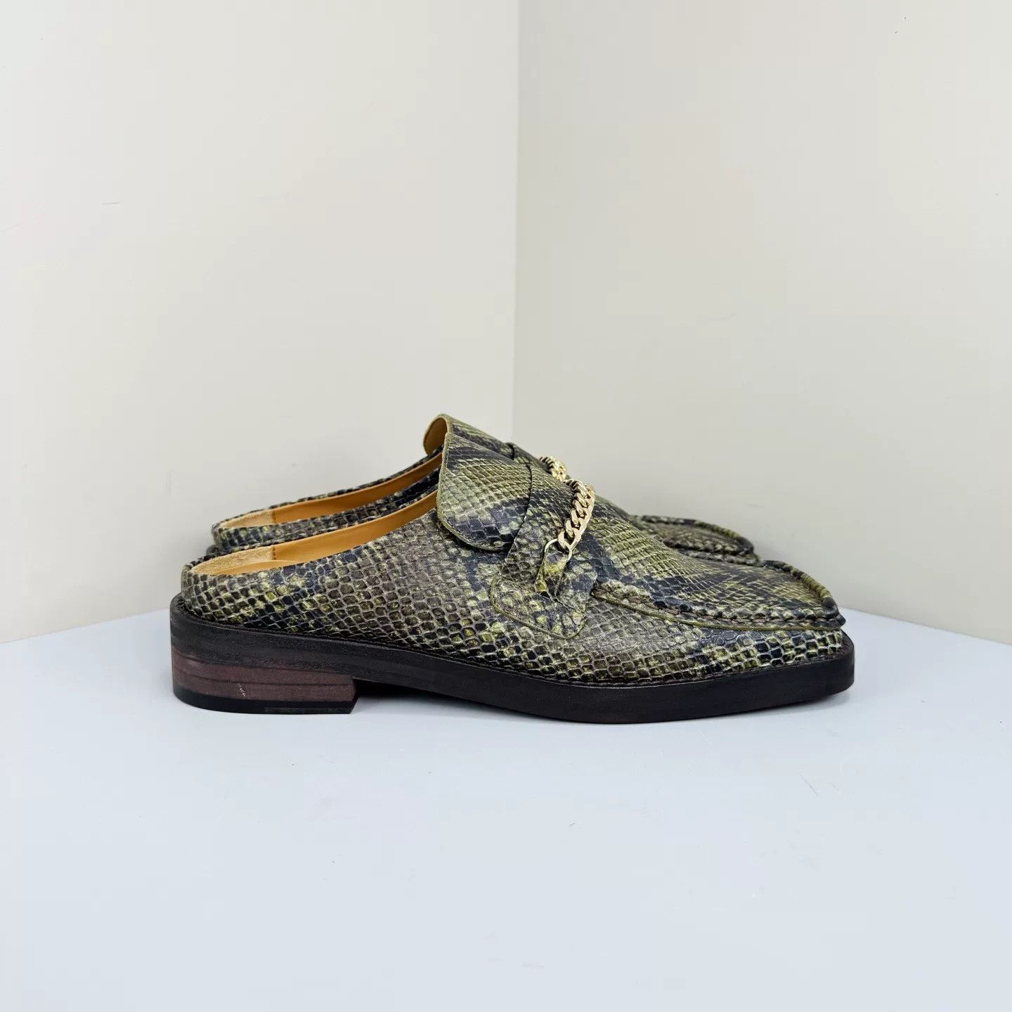 Martine Rose Martine Rose Snake Print Chain Square-Toe Loafers Size US 7 / IT 37 - 4 Thumbnail