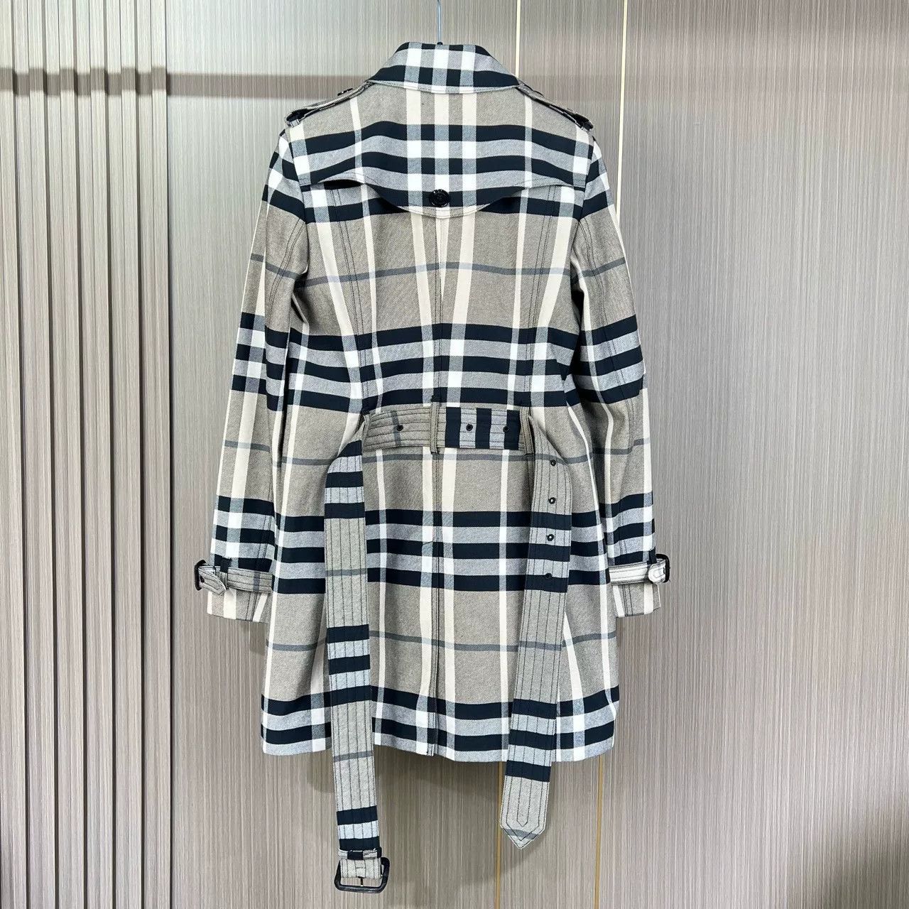 Burberry Burberry Check Print Trench Coat Size XXS / US 00 / IT 34 - 2 Thumbnail
