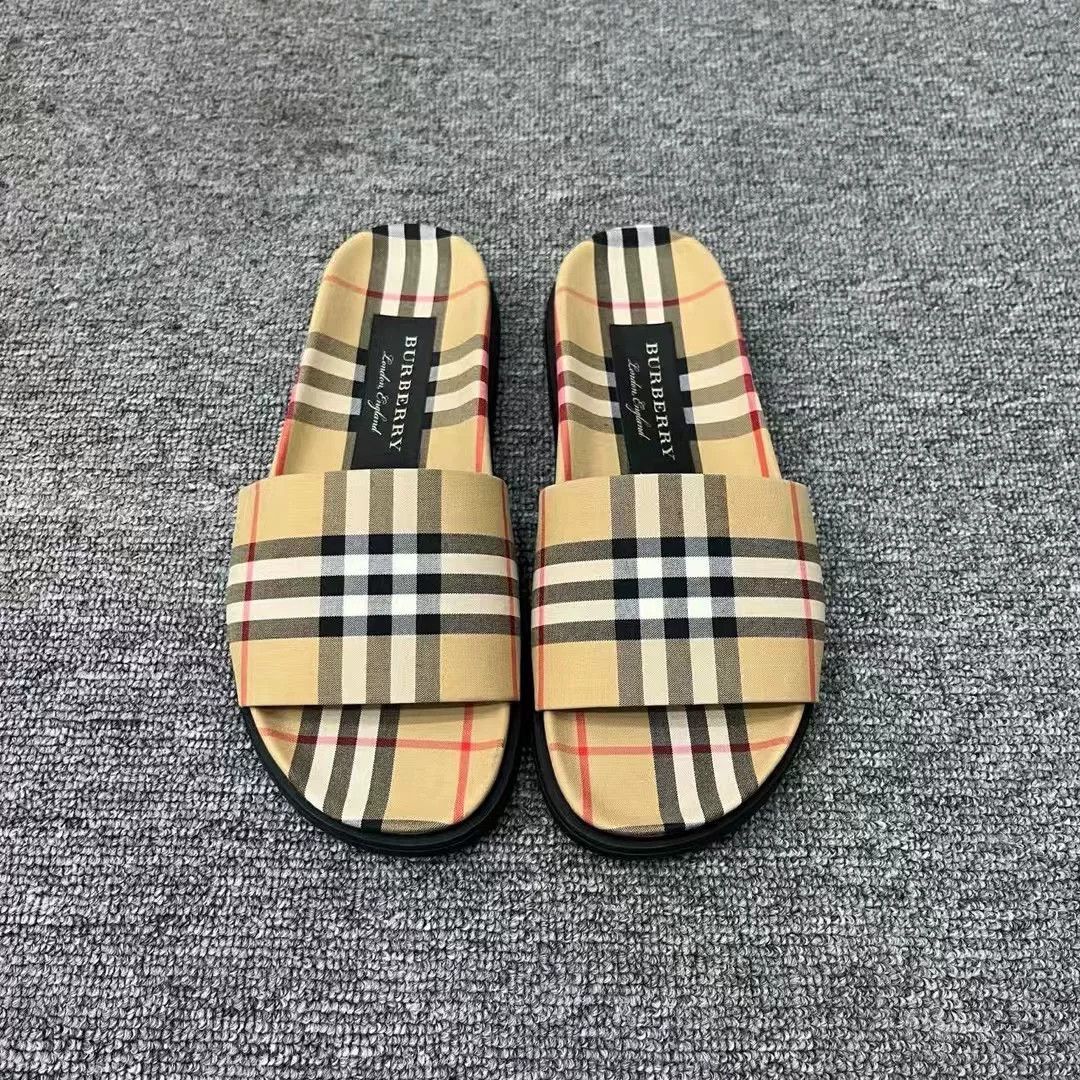 Burberry Burberry Brown Classic Check Slippers Size US 8.5 / IT 38.5 - 2 Thumbnail