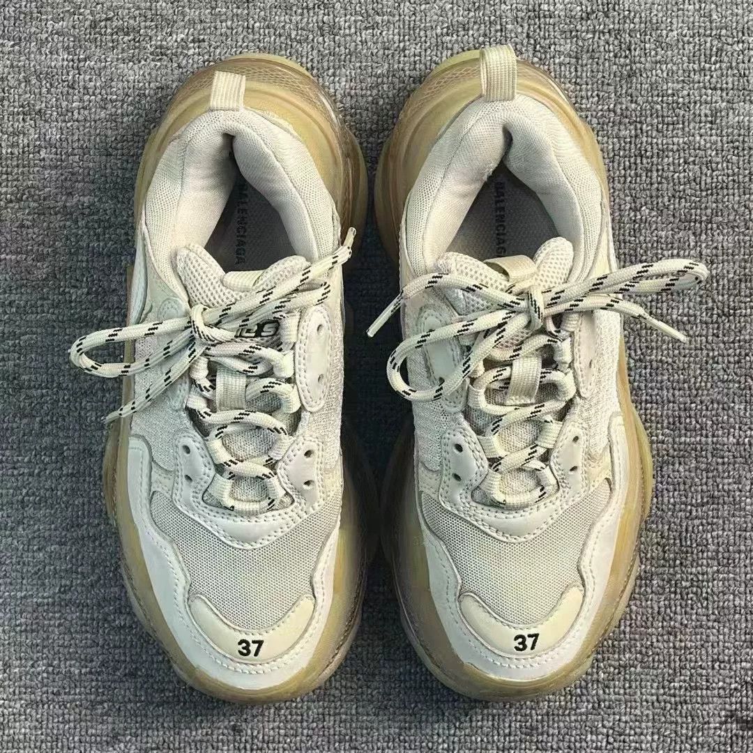 Balenciaga Balenciaga Triple S Beige Sneakers Size US 6 / IT 36 - 2 Thumbnail