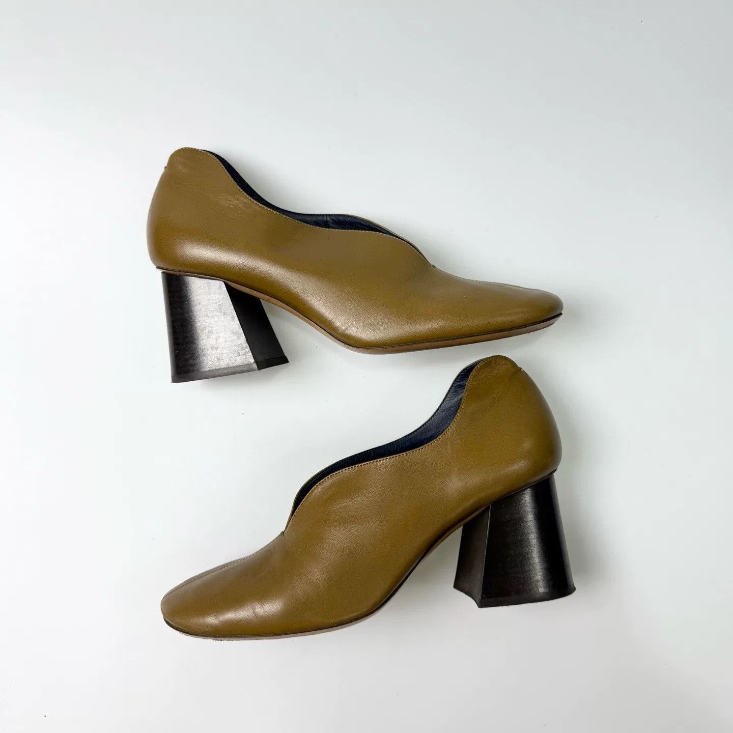 Celine CELINE All-Leather High Heels Size US 8 / IT 38 - 2 Thumbnail