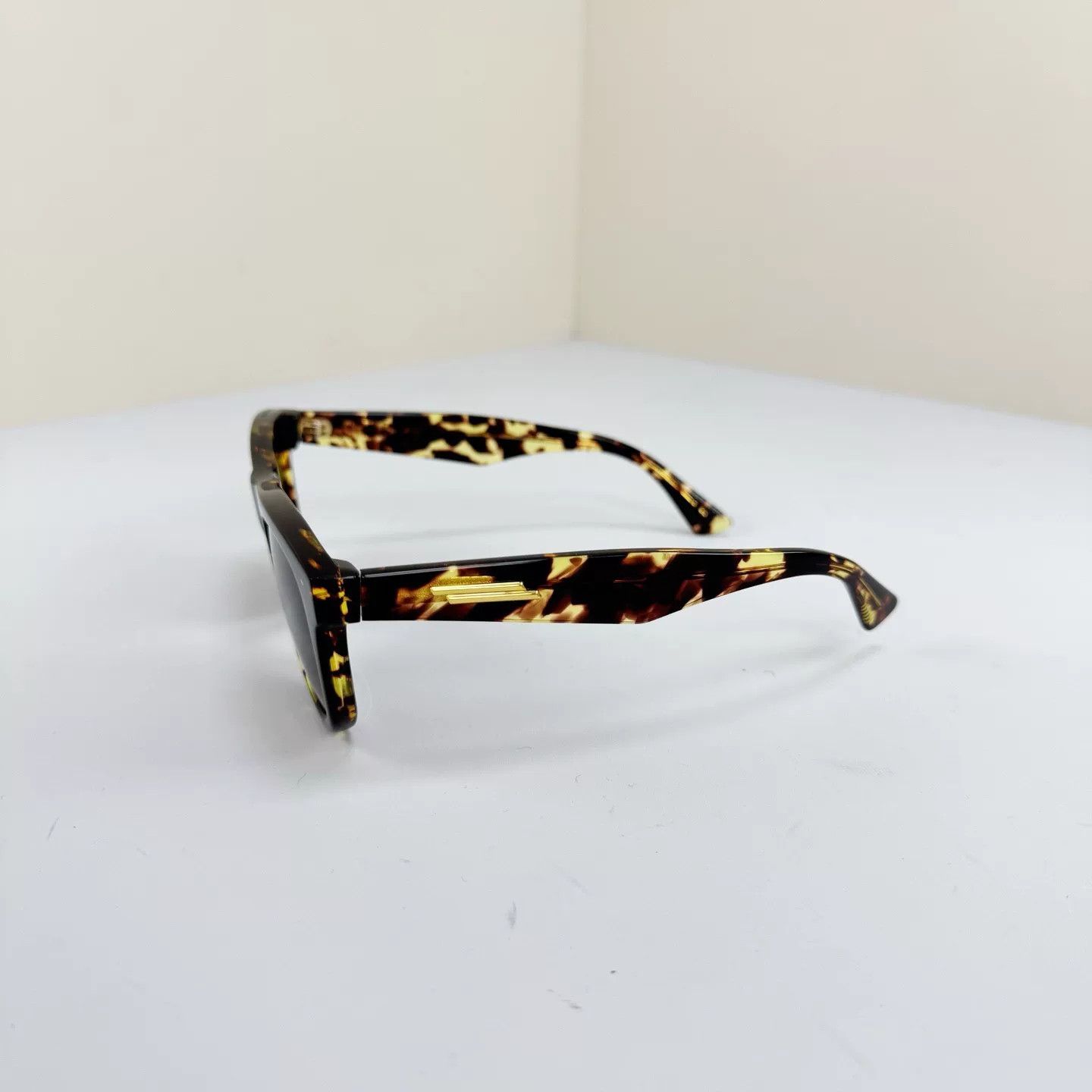 Bottega Veneta Bottega Veneta Tortoiseshell Sunglasses Size ONE SIZE - 6 Thumbnail