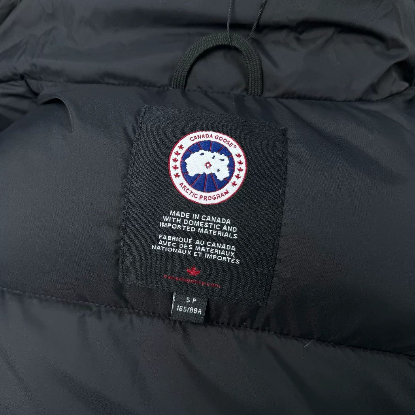 Canada Goose Canada Goose Embroidered Logo Down Vest Size US S / EU 44-46 / 1 - 5 Thumbnail