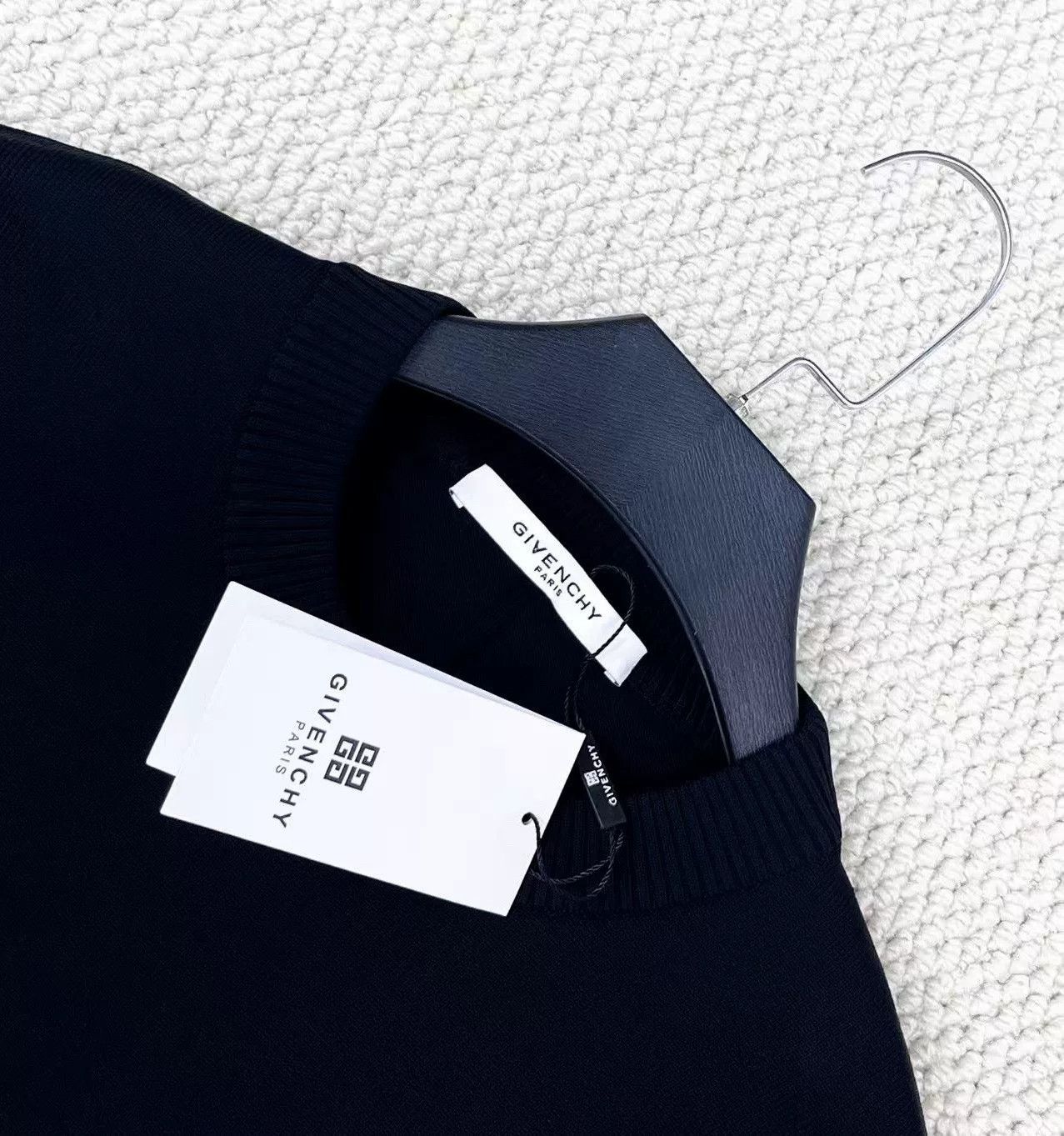 Givenchy Givenchy Black Embossed Star Logo Striped Knit Sweatshirt Size US S / EU 44-46 / 1 - 3 Thumbnail
