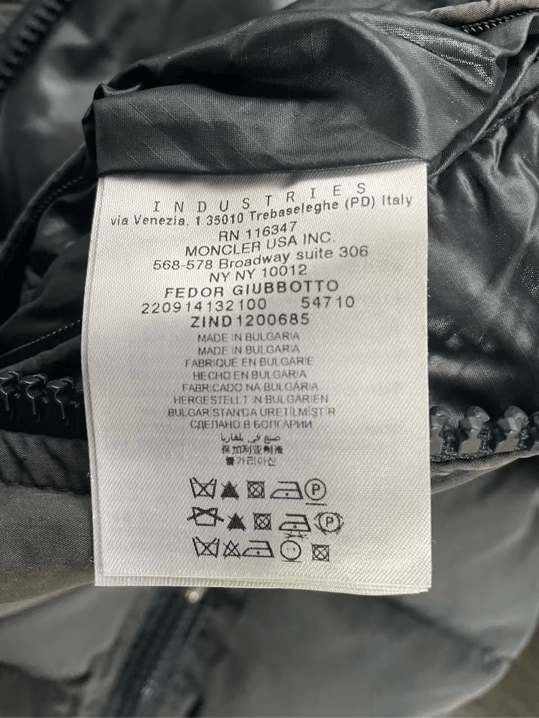 Moncler Moncler Down Jacket Coat Size US L / EU 52-54 / 3 - 3 Thumbnail