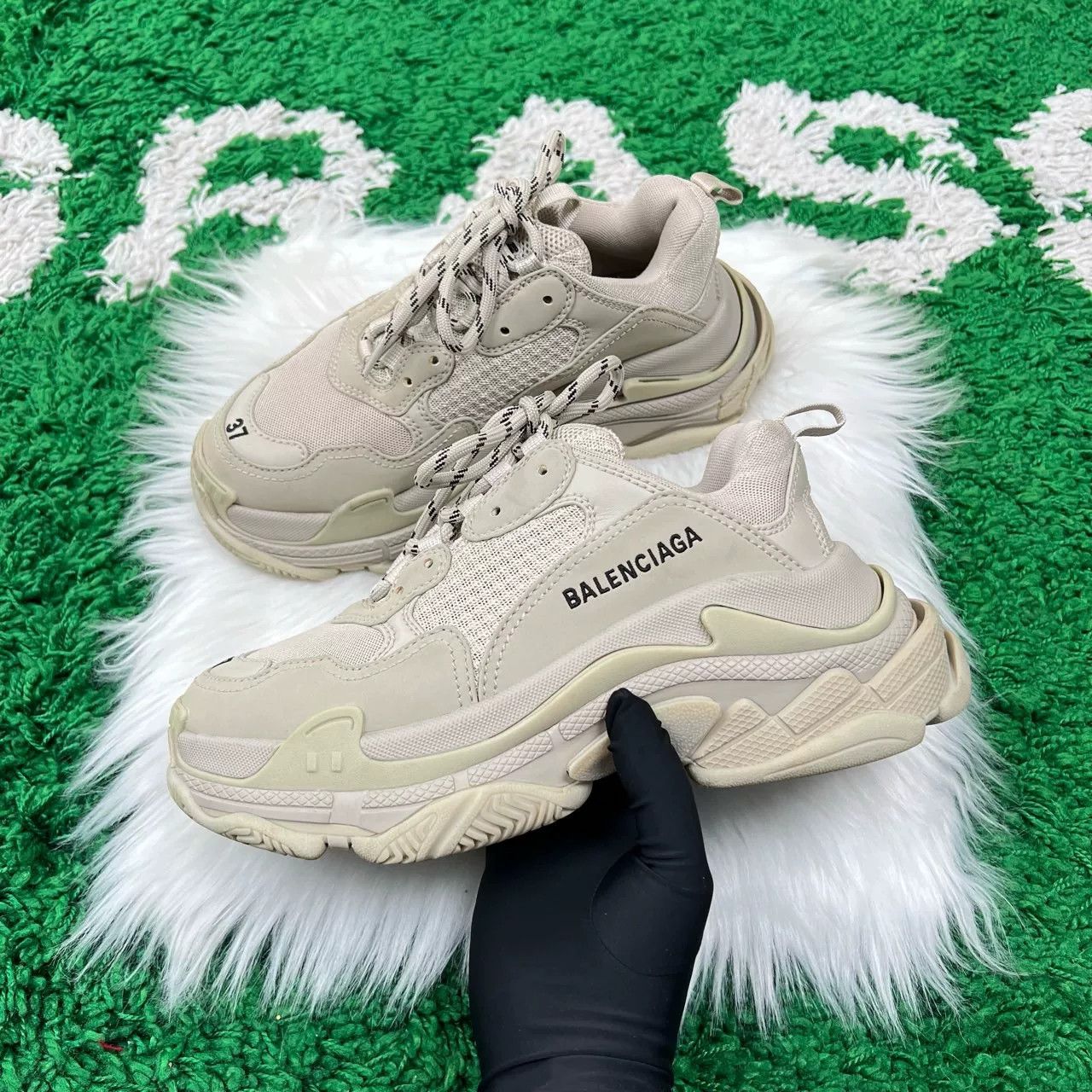 Balenciaga Balenciaga 24 New Triples Sneakers Size US 6 / IT 36 - 3 Thumbnail