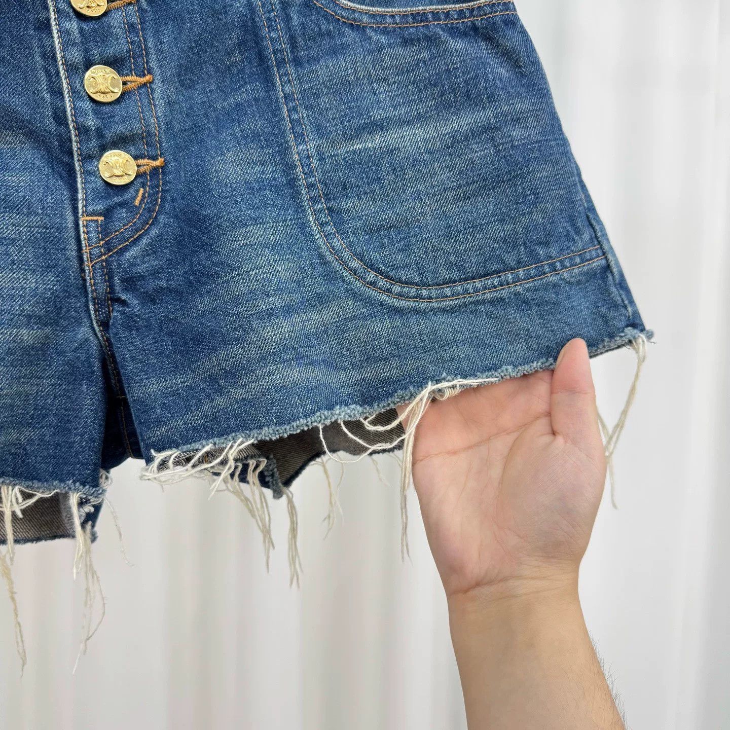 Celine Celine 2025 Triomphe Gold Buckle Denim Shorts Size 27" / US 4 / IT 40 - 4 Thumbnail