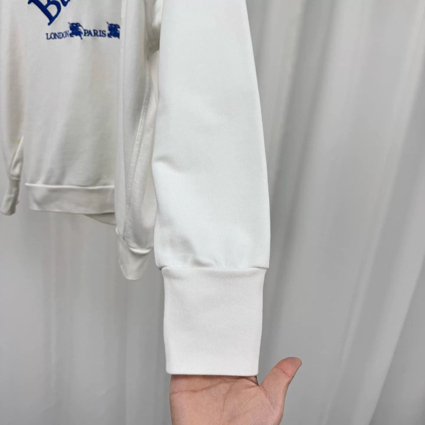 Burberry Burberry Embroidered Horse Letter Sweatshirt Size US L / EU 52-54 / 3 - 4 Thumbnail