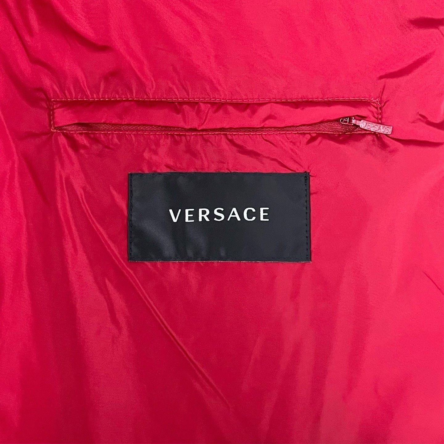 Versace Versace Greek Key Logo Detachable Sleeve Down Jacket Size US M / EU 48-50 / 2 - 5 Thumbnail