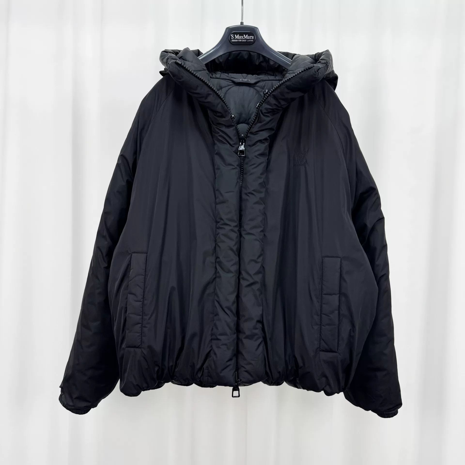 Louis Vuitton Louis Vuitton Embossed Reversible Padded Jacket Size US L / EU 52-54 / 3 - 4 Thumbnail