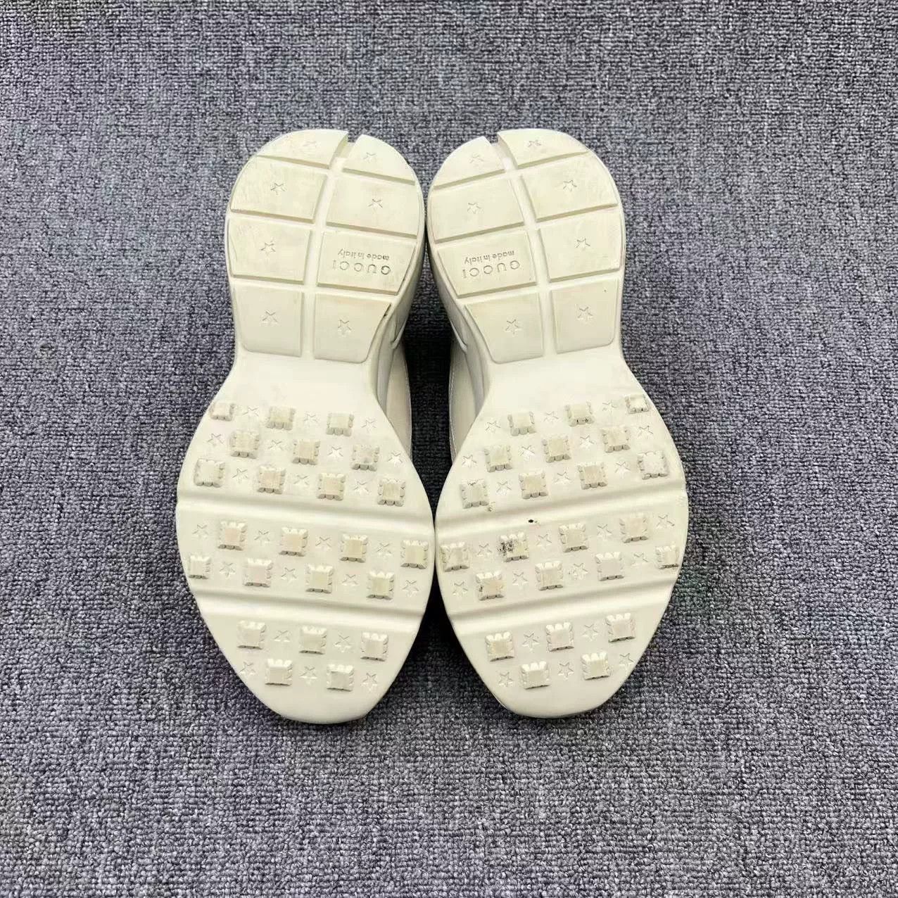 Gucci Gucci Rhyton Ivory Distressed Lips Print Dad Shoes Size US 12 / EU 45 - 6 Thumbnail