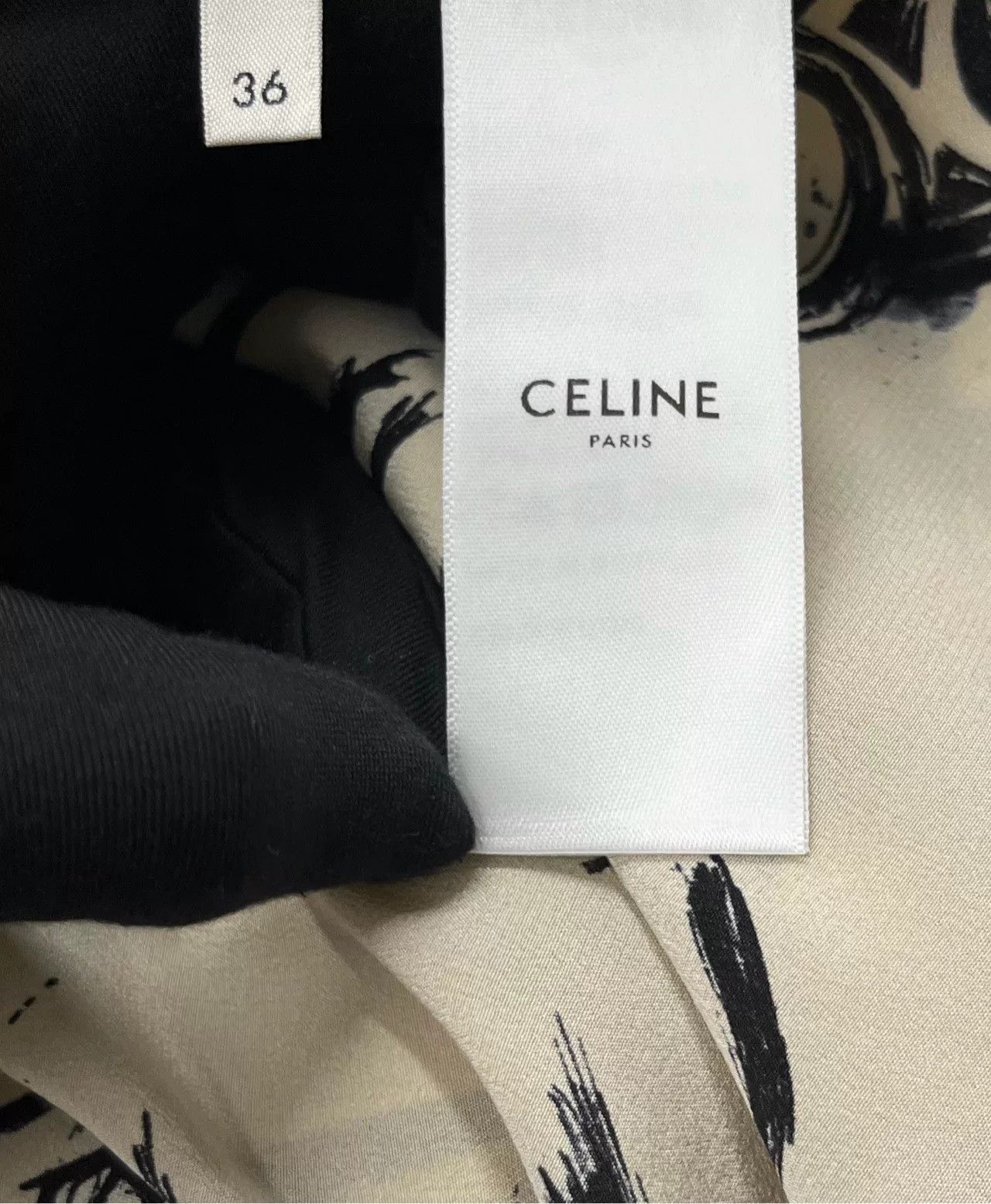Celine Celine Graffiti Triomphe Logo Silk Shorts Size 36" / US 14 / IT 50 - 3 Thumbnail