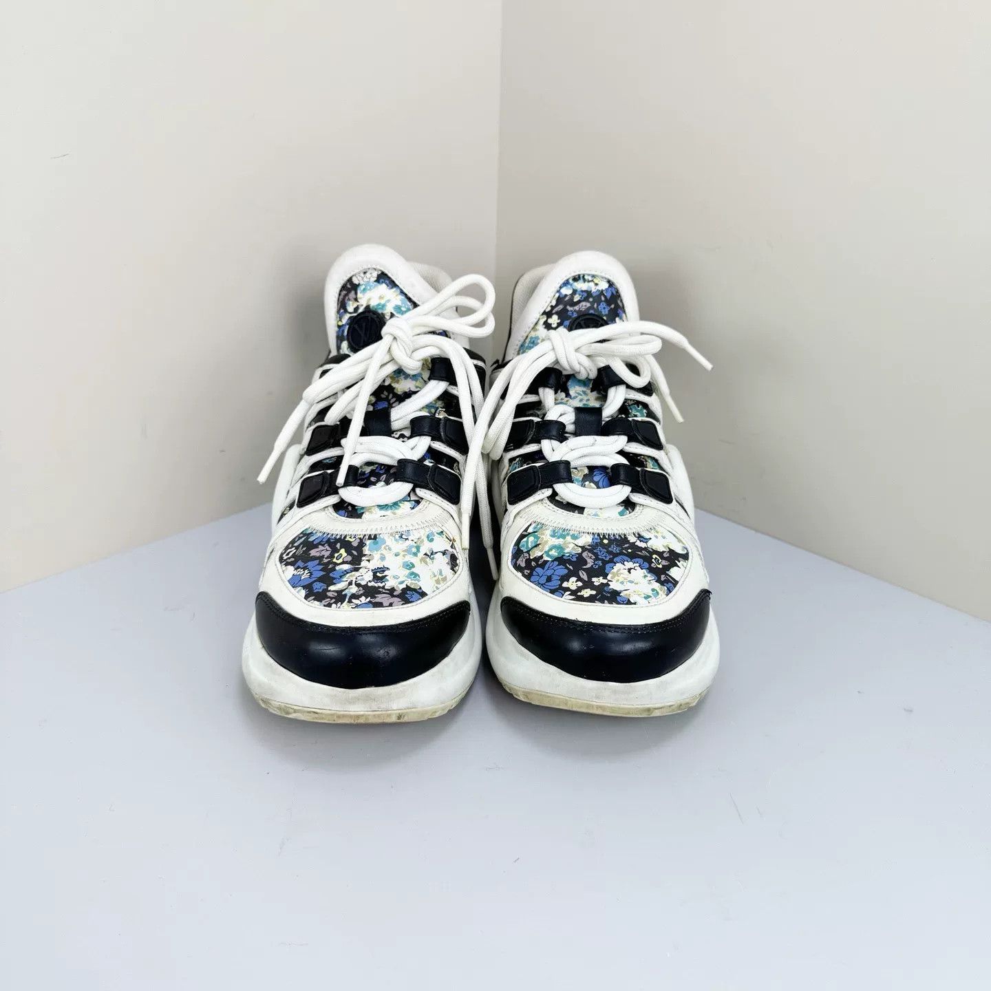 Louis Vuitton Louis Vuitton Floral Arch Dad Shoes Size US 5 / IT 35 - 3 Thumbnail