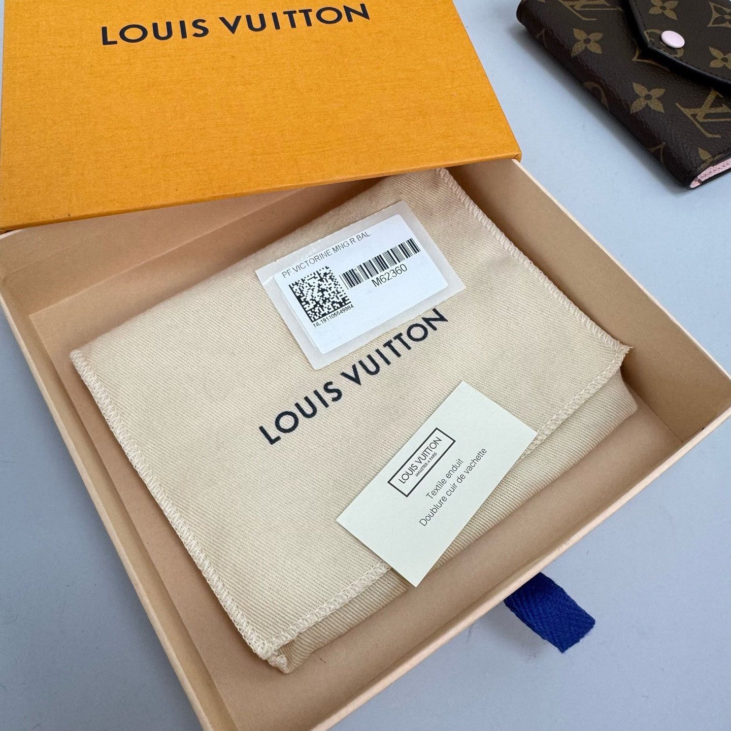 Louis Vuitton Louis Vuitton Monogram Tri-Fold Short Wallet Size ONE SIZE - 7 Thumbnail