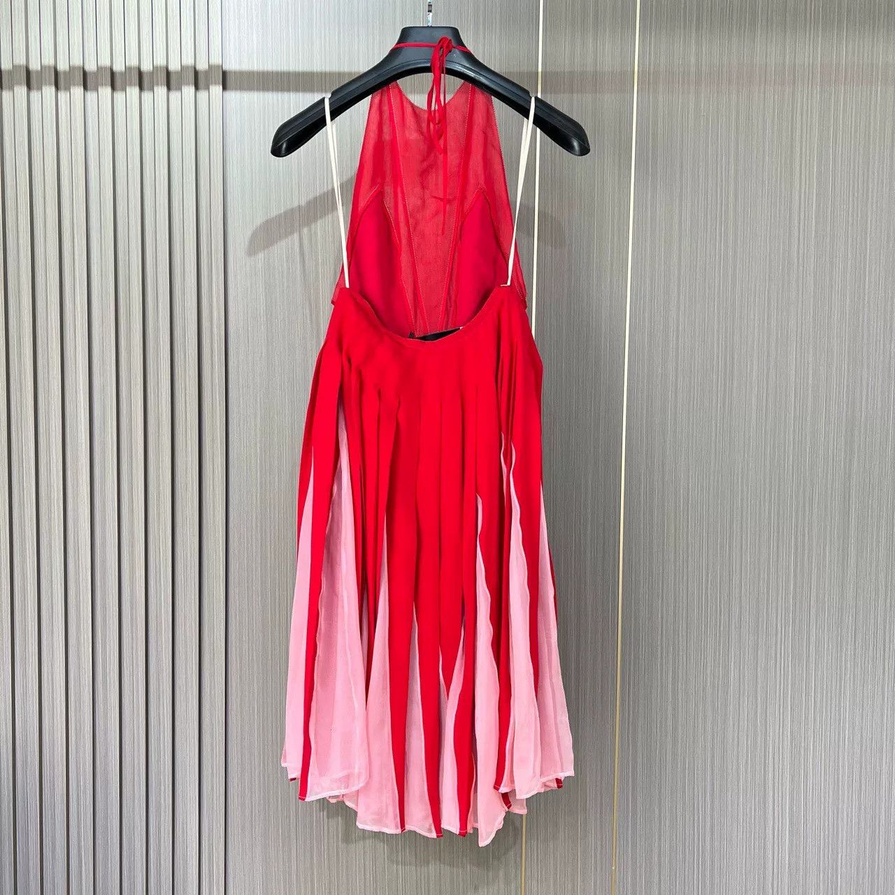Valentino Valentino Runway Backless Silk Dress Size S / US 4 / IT 40 - 2 Thumbnail