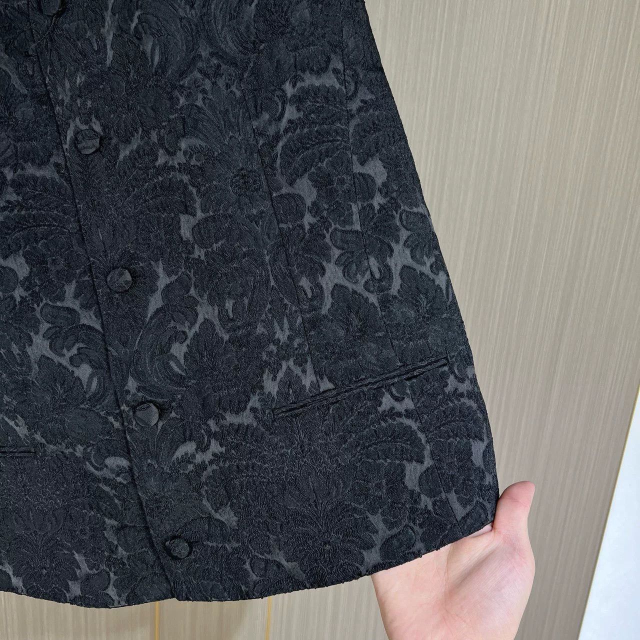 Dolce & Gabbana Dolce&Gabbana Intricate Jacquard Vest Size US M / EU 48-50 / 2 - 4 Thumbnail