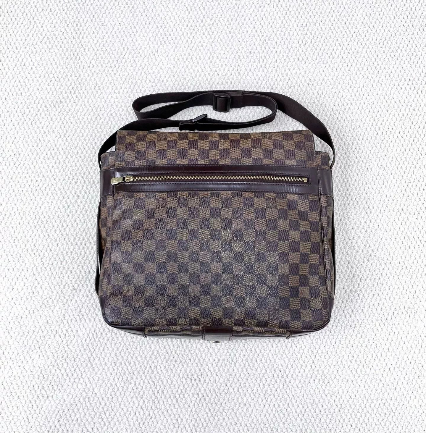 Louis Vuitton Louis Vuitton Damier Ebene Messenger Bag Size ONE SIZE - 2 Thumbnail