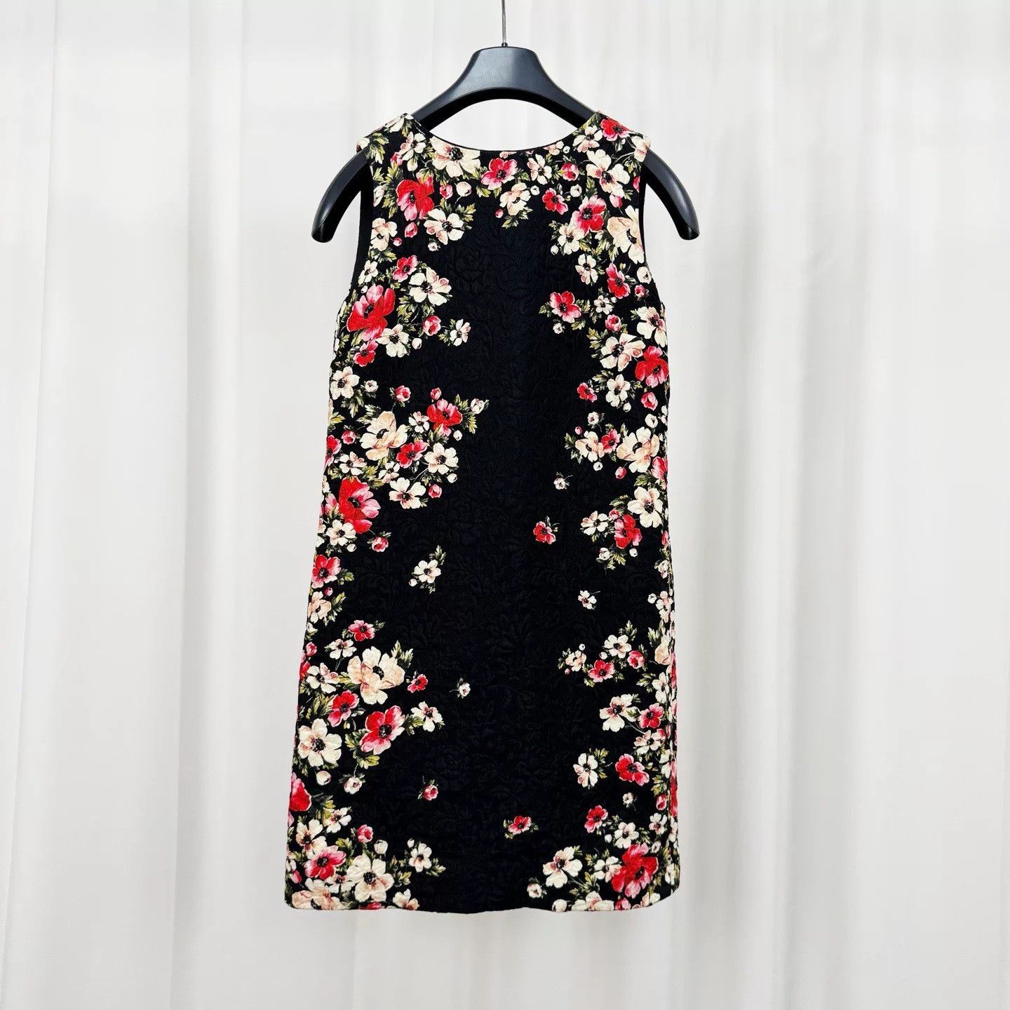 Dolce & Gabbana Dolce&Gabbana Floral Embossed Dress Size XS / US 0-2 / IT 36-38 - 2 Thumbnail