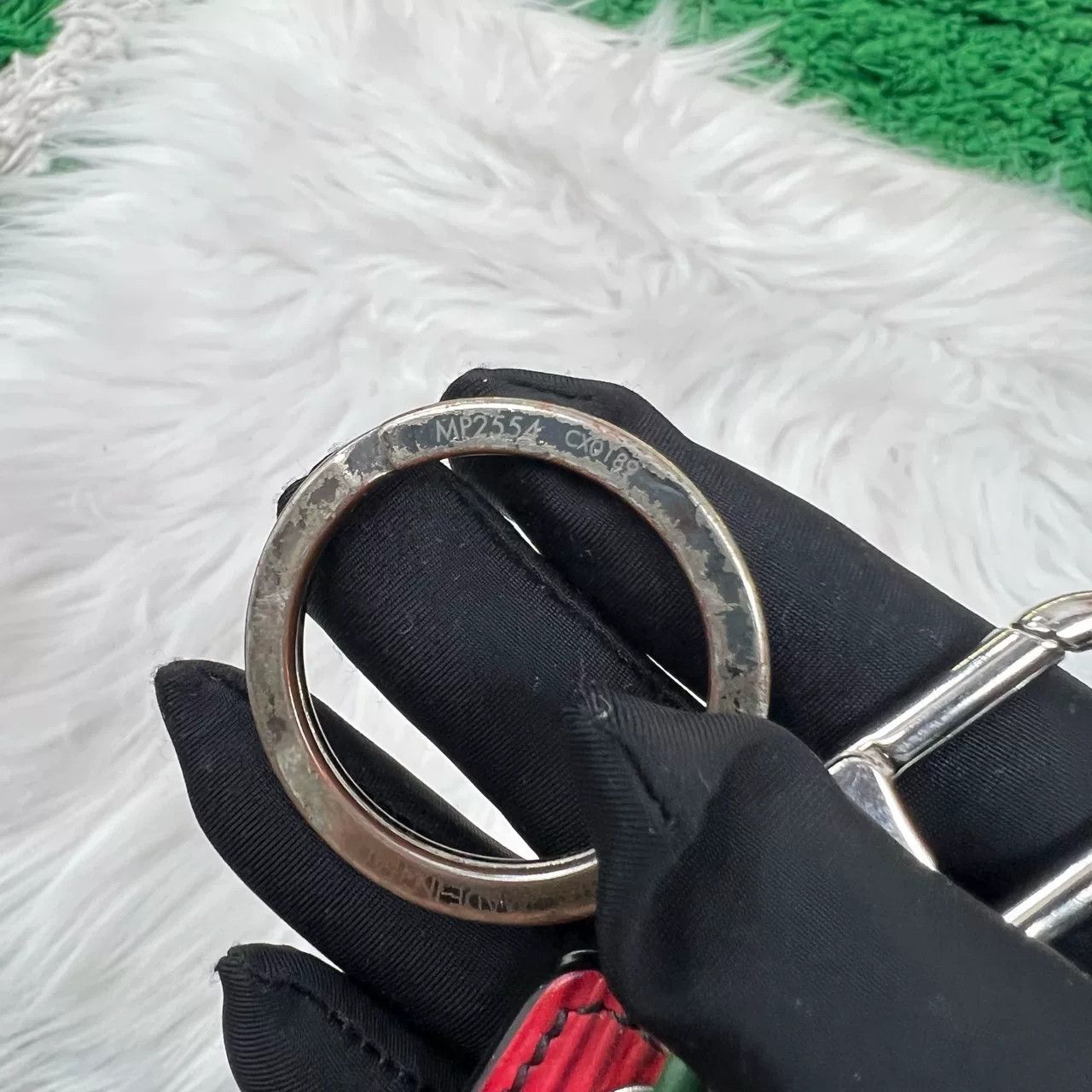 Louis Vuitton Louis Vuitton Leather Letter Keychain Size ONE SIZE - 3 Thumbnail