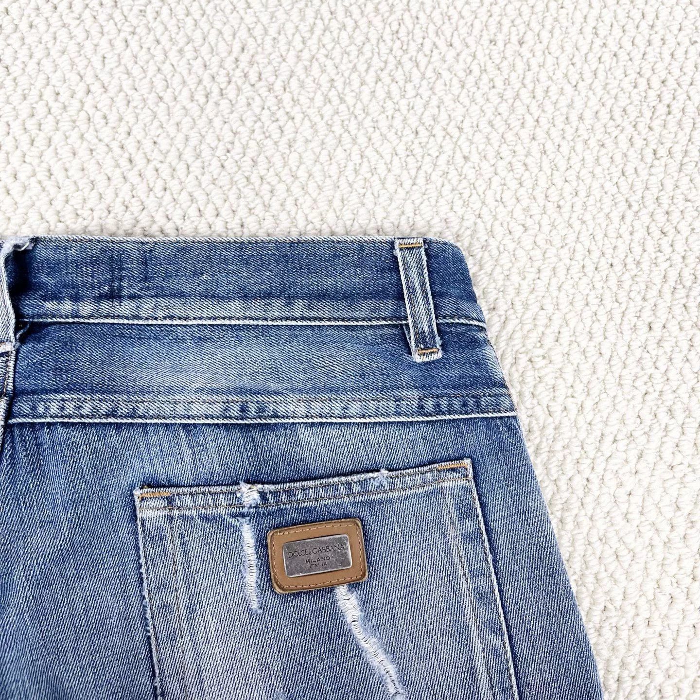 Dolce & Gabbana Dolce&Gabbana Natural Washed Distressed Logo Denim Pants Size US 32 / EU 48 - 5 Thumbnail