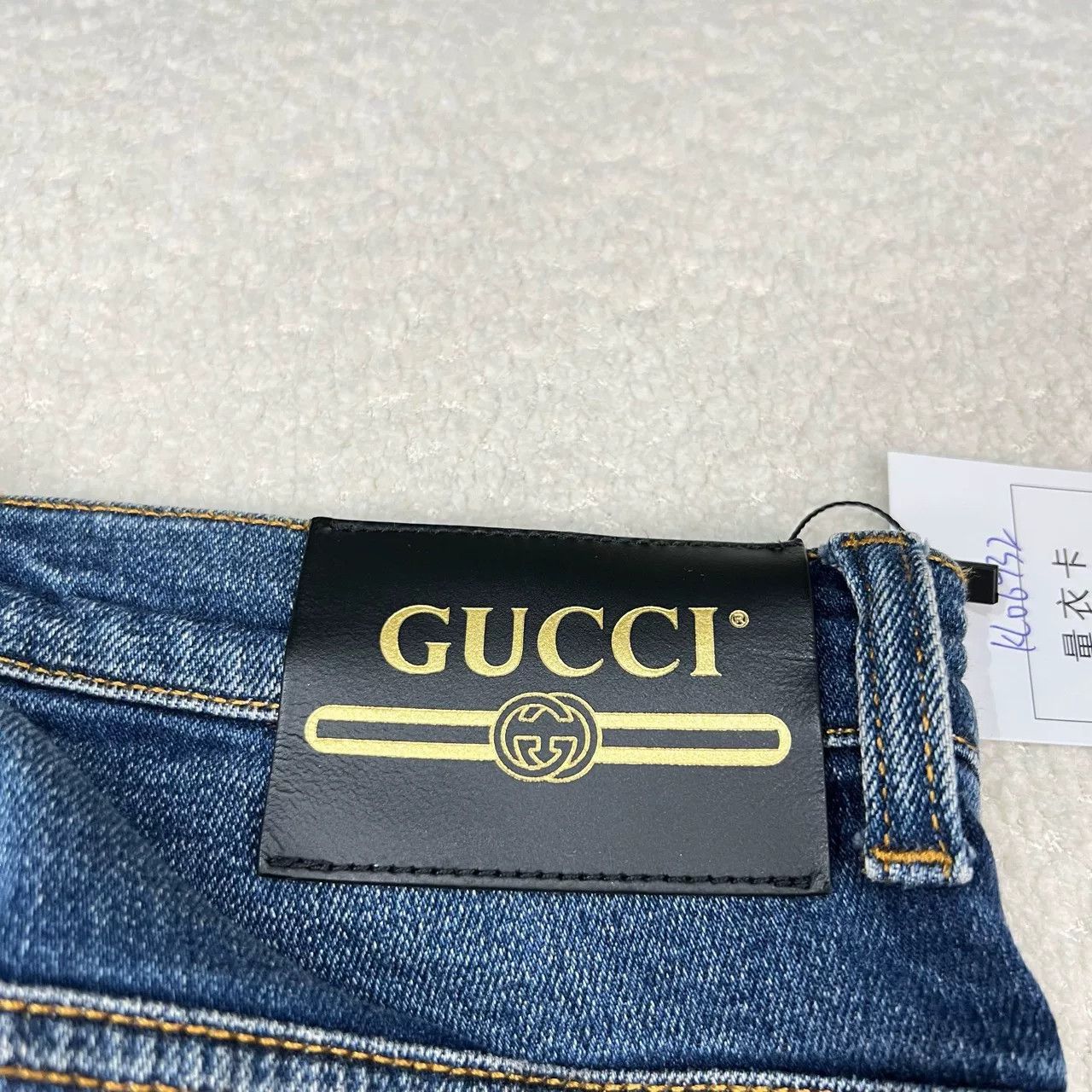 Gucci Gucci Embroidered Cherry Denim Pants Size 26" / US 2 / IT 38 - 5 Thumbnail