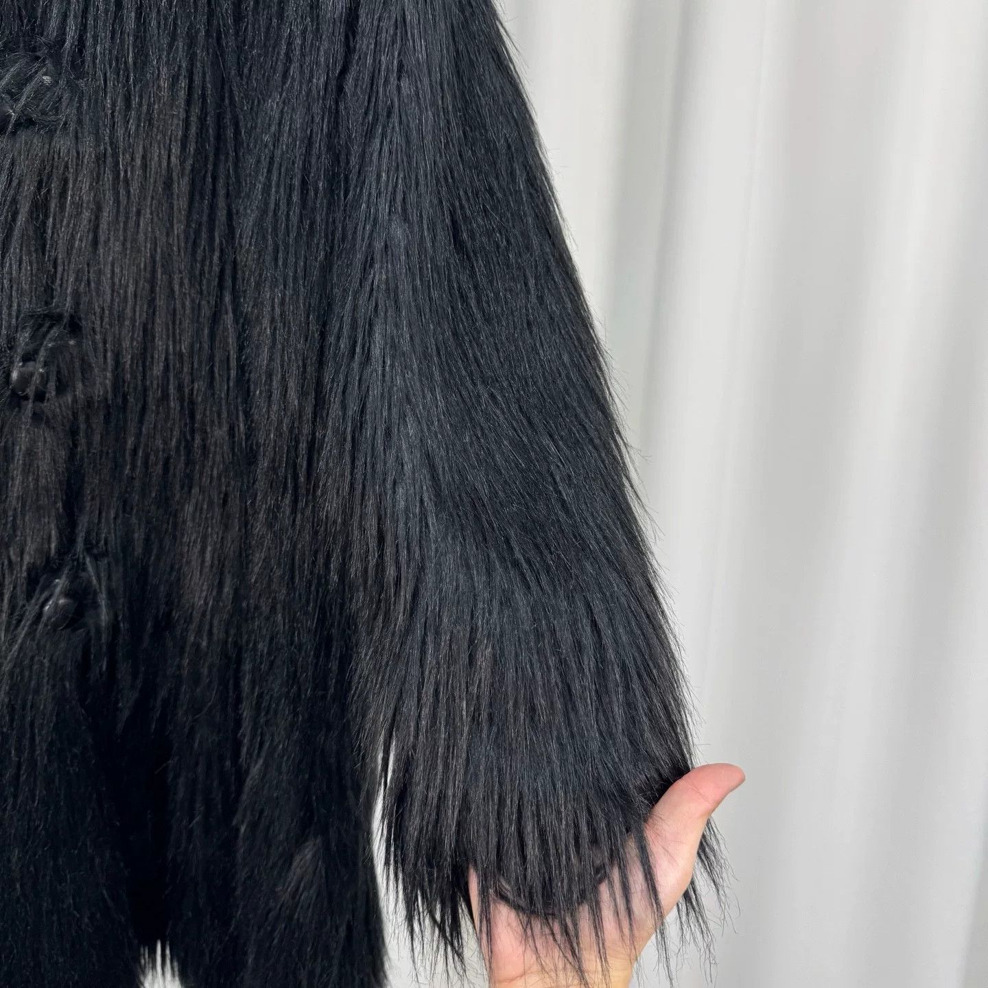 AYA MUSE Alabama Muse Black Fur Coat Size M / US 6-8 / IT 42-44 - 4 Thumbnail