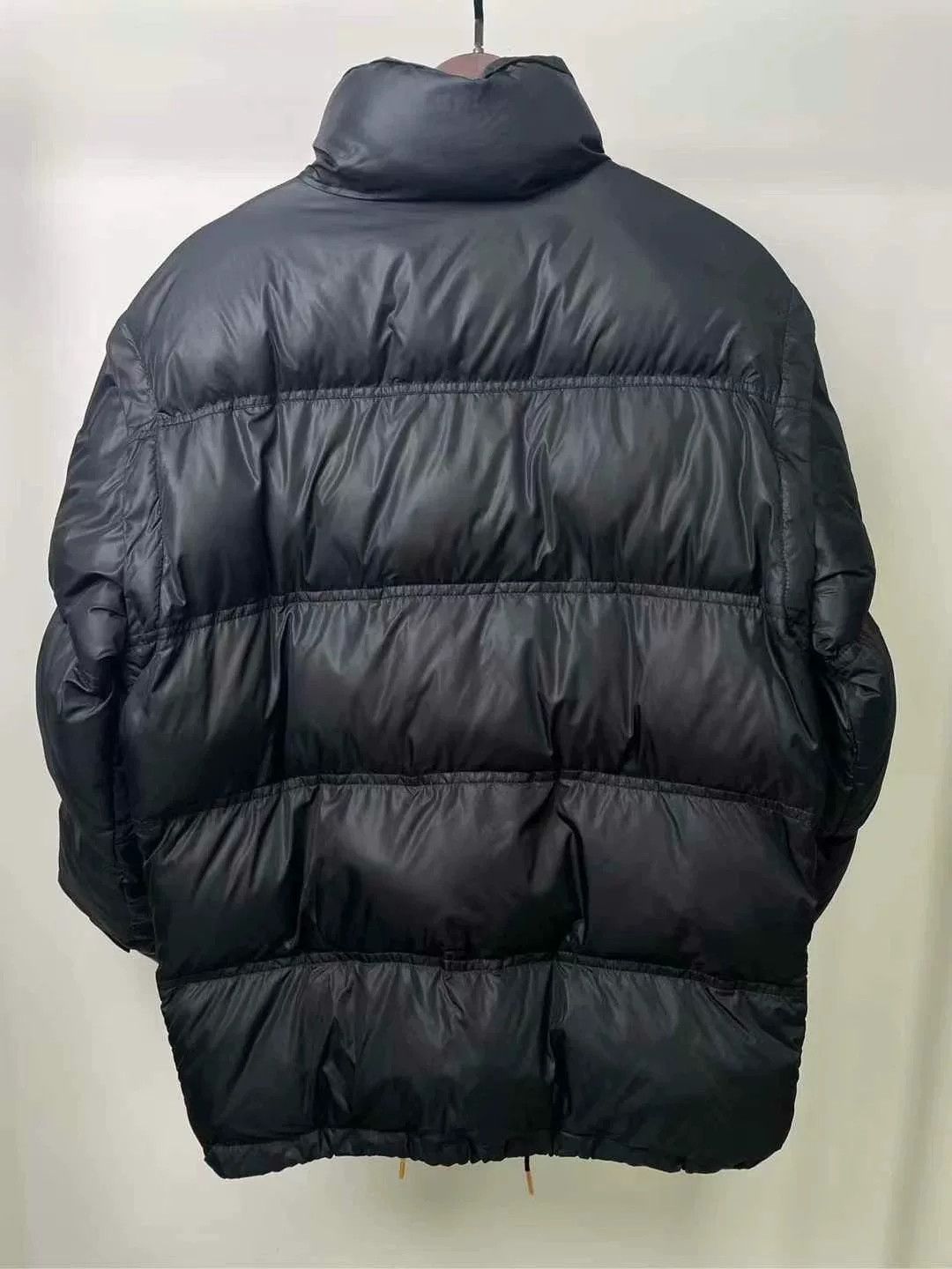 Celine Celine Embroidered Logo Down Jacket Removable Sleeves Size XS / US 0-2 / IT 36-38 - 2 Thumbnail