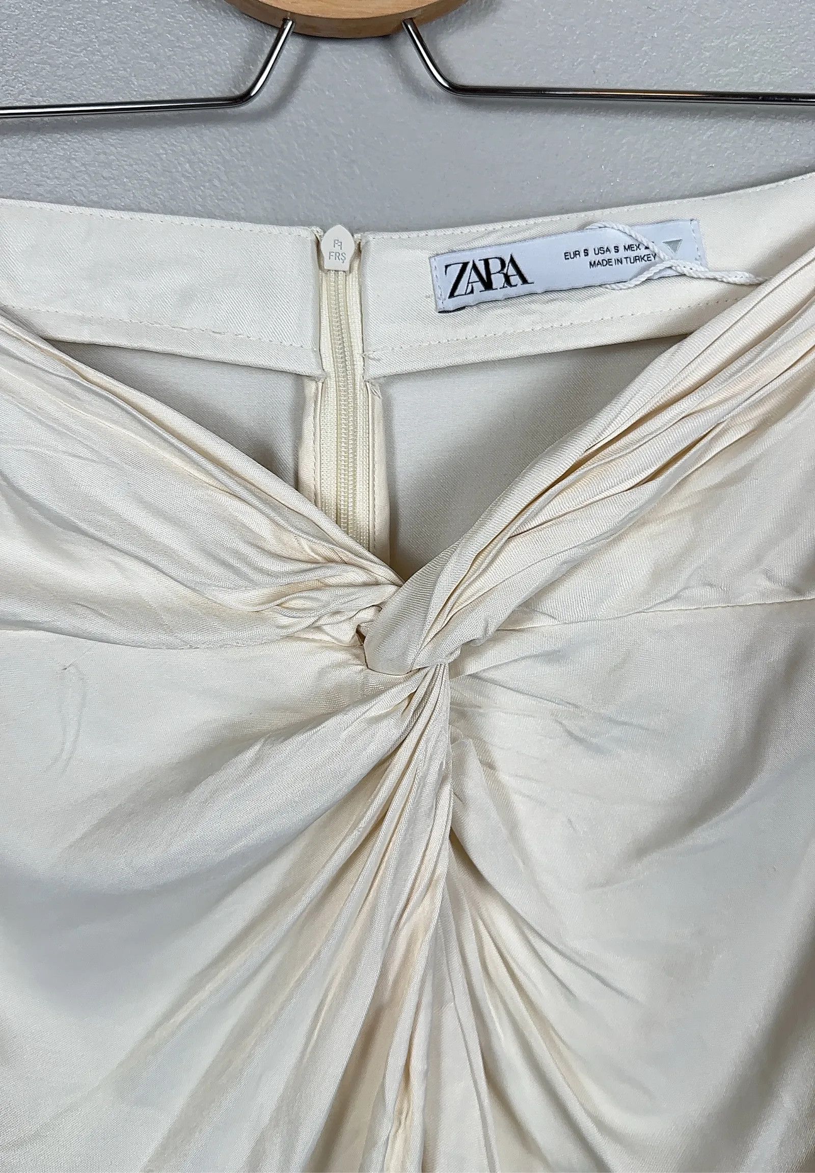 Zara Zara Skirt Size 27" / US 4 / IT 40 - 5 Thumbnail