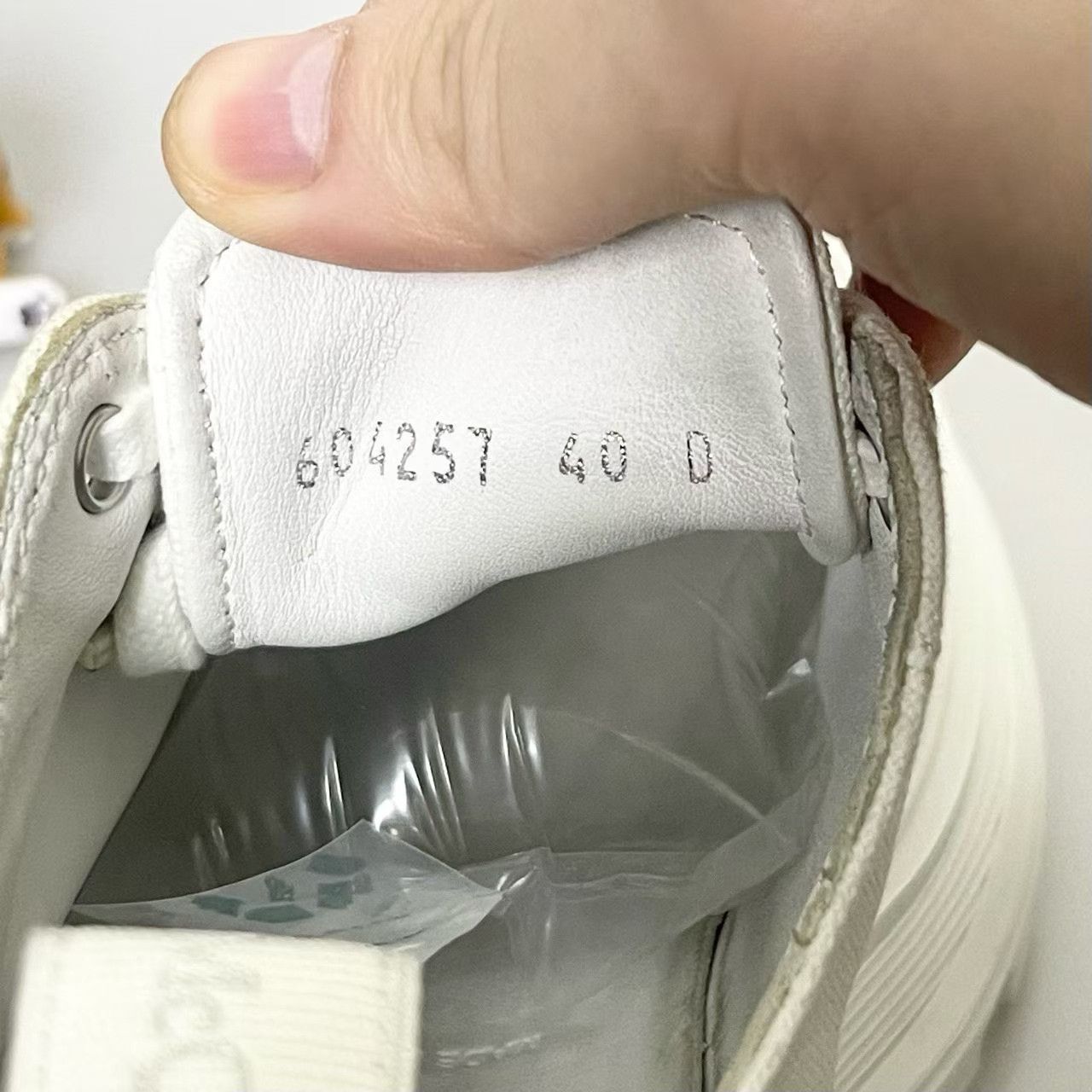 Alexander McQueen Alexander McQueen White Combat Boots Size US 7 / EU 40 - 8 Thumbnail