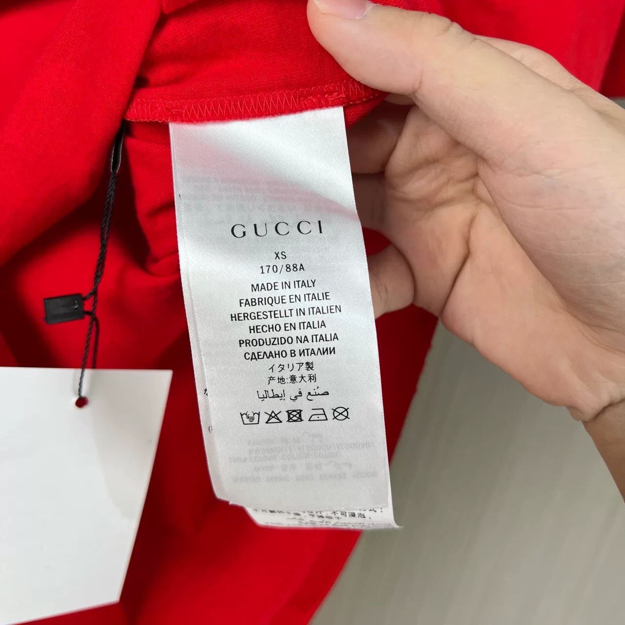 Gucci Gucci Square Graffiti Letter Short Sleeve Size XS / US 0-2 / IT 36-38 - 6 Thumbnail