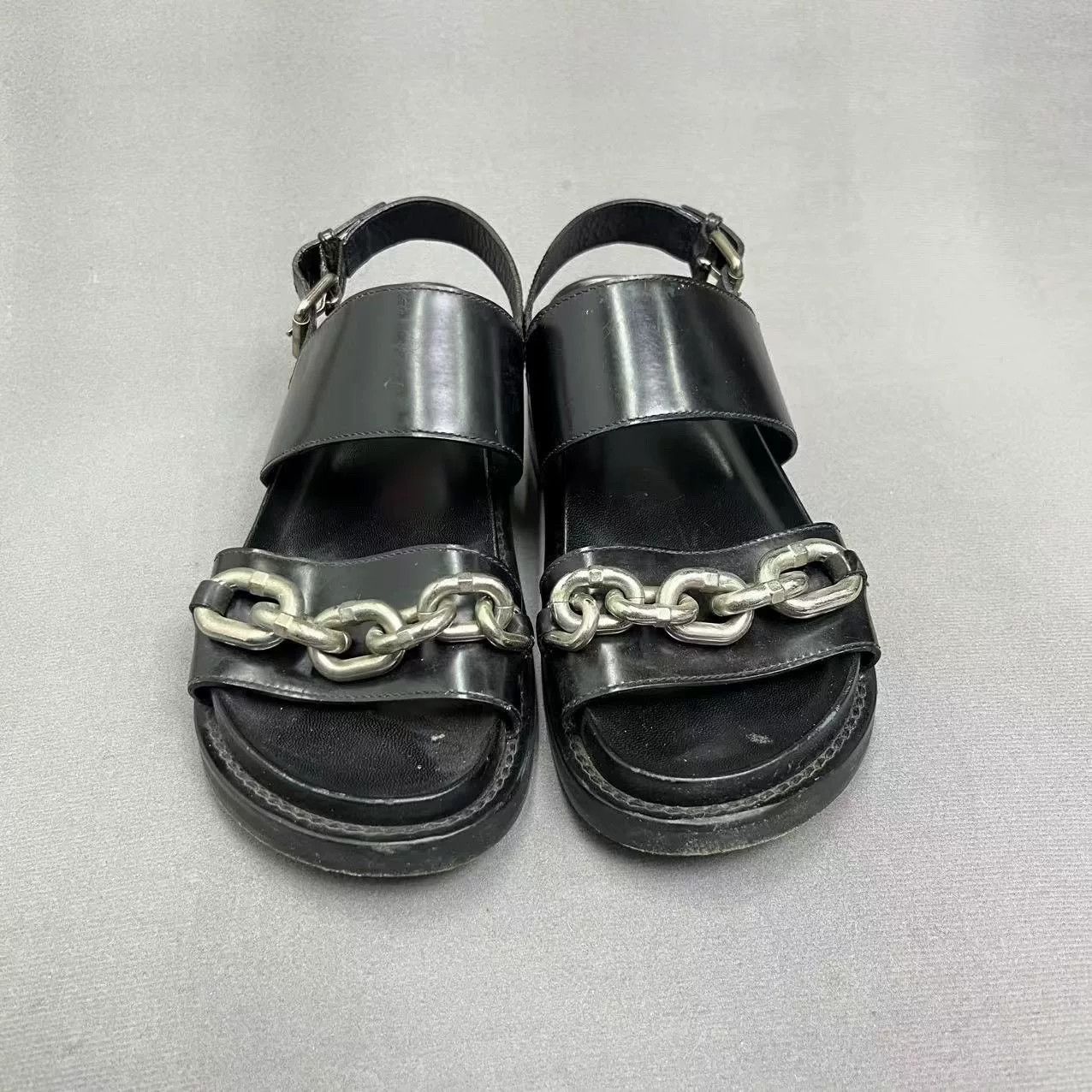 Louis Vuitton Louis Vuitton Black Chain Monogram Sandals Size US 6 / IT 36 - 2 Thumbnail