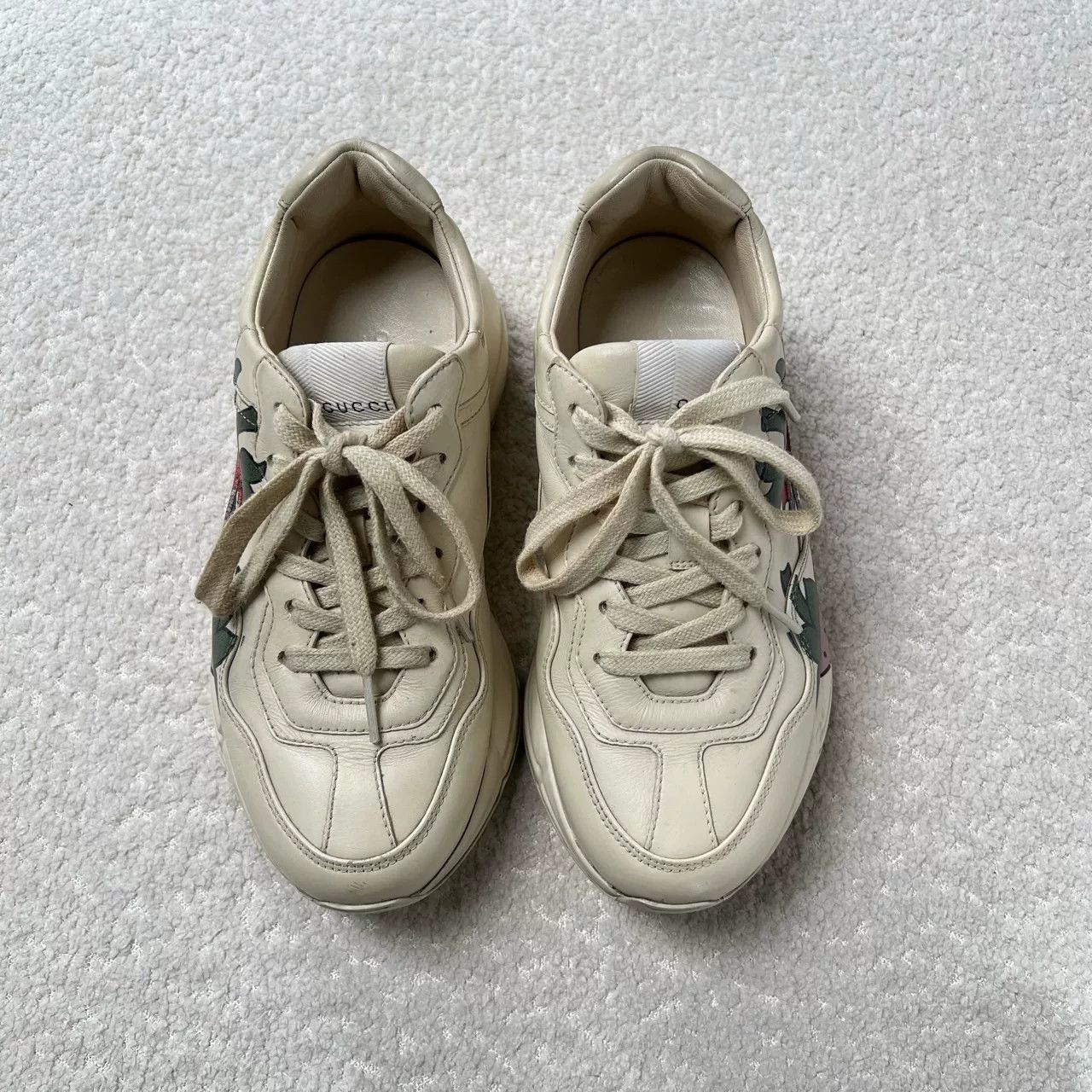 Gucci Gucci Strawberry Letter Dad Shoes Size US 4 / IT 34 - 2 Thumbnail