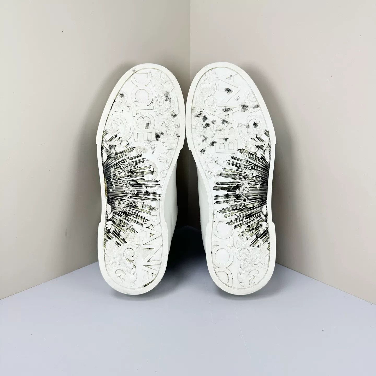 Dolce & Gabbana Dolce&Gabbana Crown Print Sneakers Size US 9 / EU 42 - 5 Thumbnail
