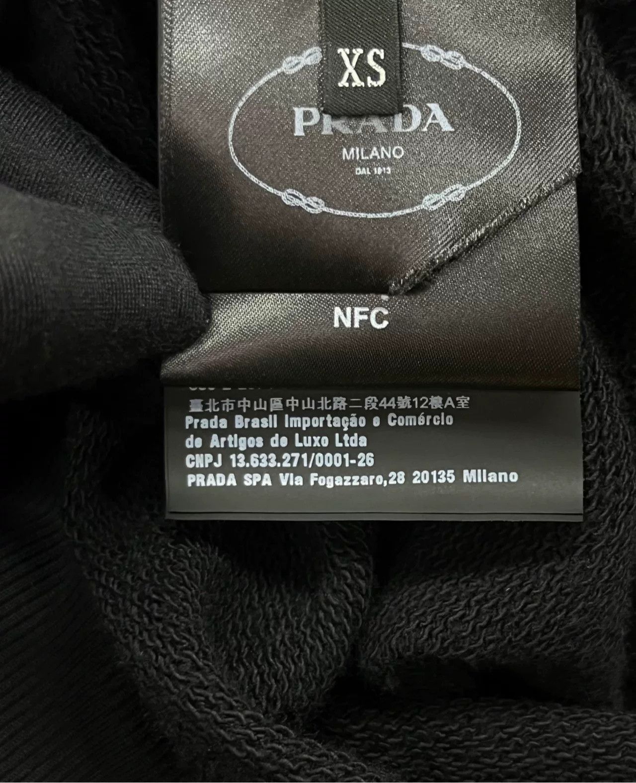Prada Prada SS23 Black Lambskin Silk Logo Hooded Jacket Size US XS / EU 42 / 0 - 3 Thumbnail