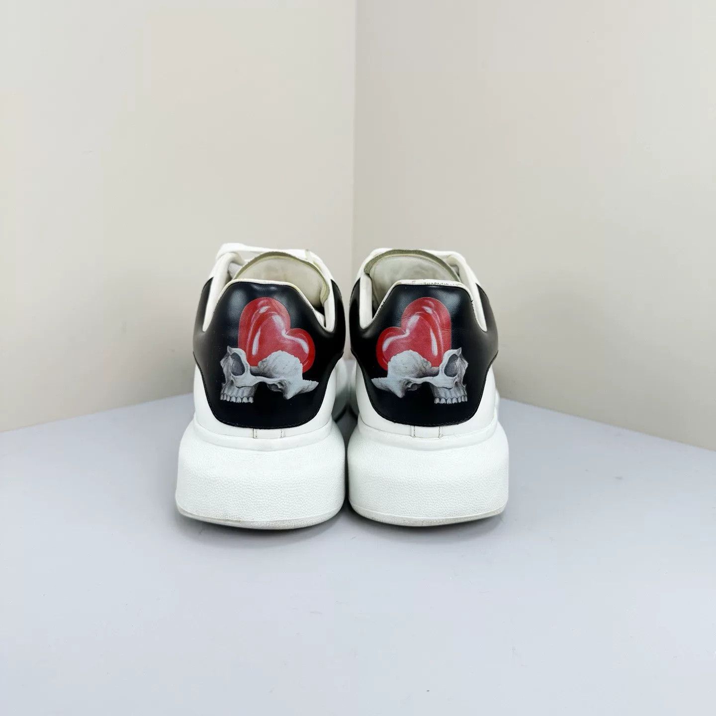 Alexander McQueen Alexander McQueen Skull Heart Black Tail Sneakers Size US 10 / EU 43 - 3 Thumbnail