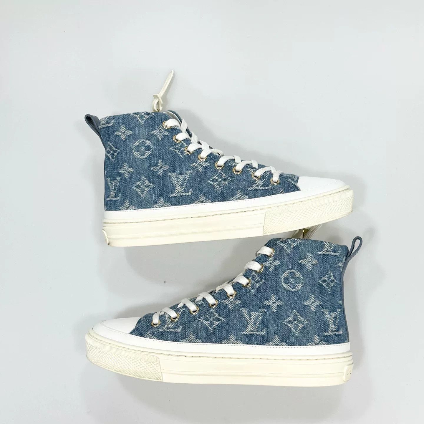 Louis Vuitton LV Denim All-Over Print Sneakers Size US 4 / IT 34 - 4 Thumbnail