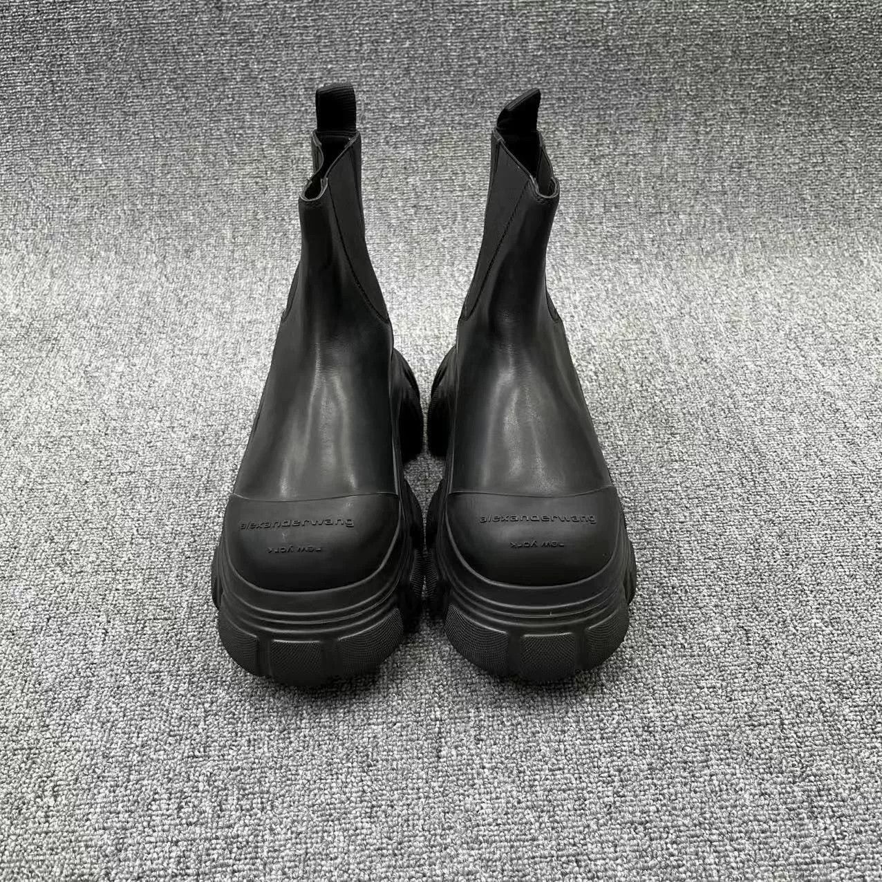 Alexander Wang Alexander Wang Black Leather Platform Chelsea Boots Size US 8 / IT 38 - 2 Thumbnail