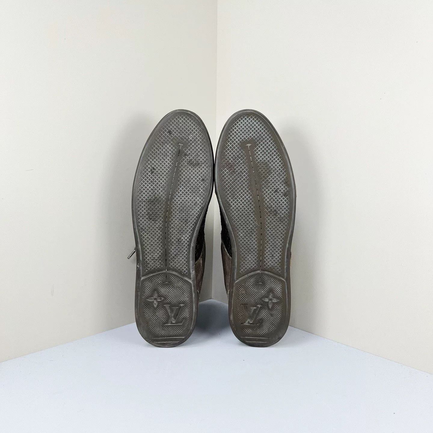 Louis Vuitton Louis Vuitton Monogram Trainer Sneakers Size US 6 / IT 36 - 4 Thumbnail