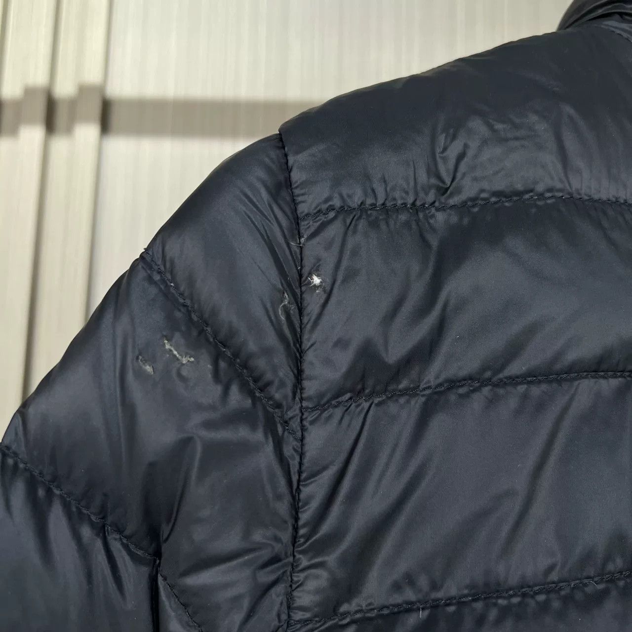 Moncler Moncler Embroidered Logo Fake Two-Piece Down Jacket Size XS / US 0-2 / IT 36-38 - 4 Thumbnail