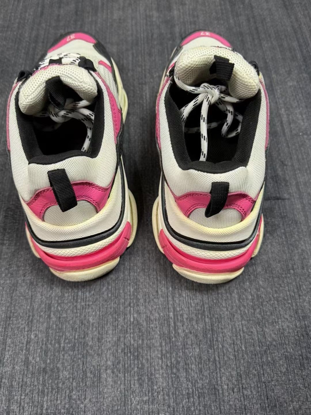 Balenciaga Balenciaga Triple S White Pink Size US 6 / IT 36 - 4 Thumbnail