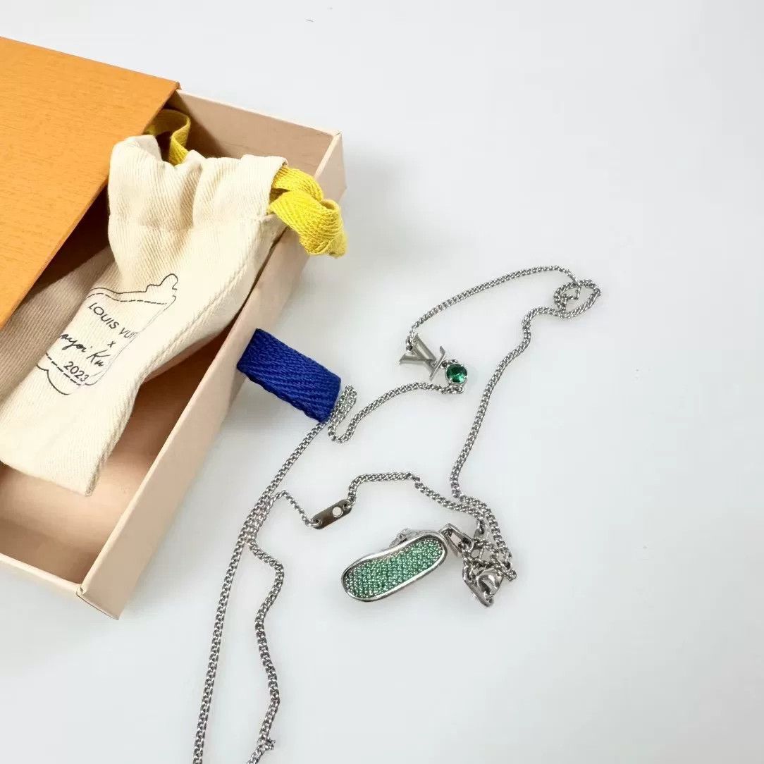 Louis Vuitton Louis Vuitton Trainer Green Rhinestone Necklace Size ONE SIZE - 3 Thumbnail