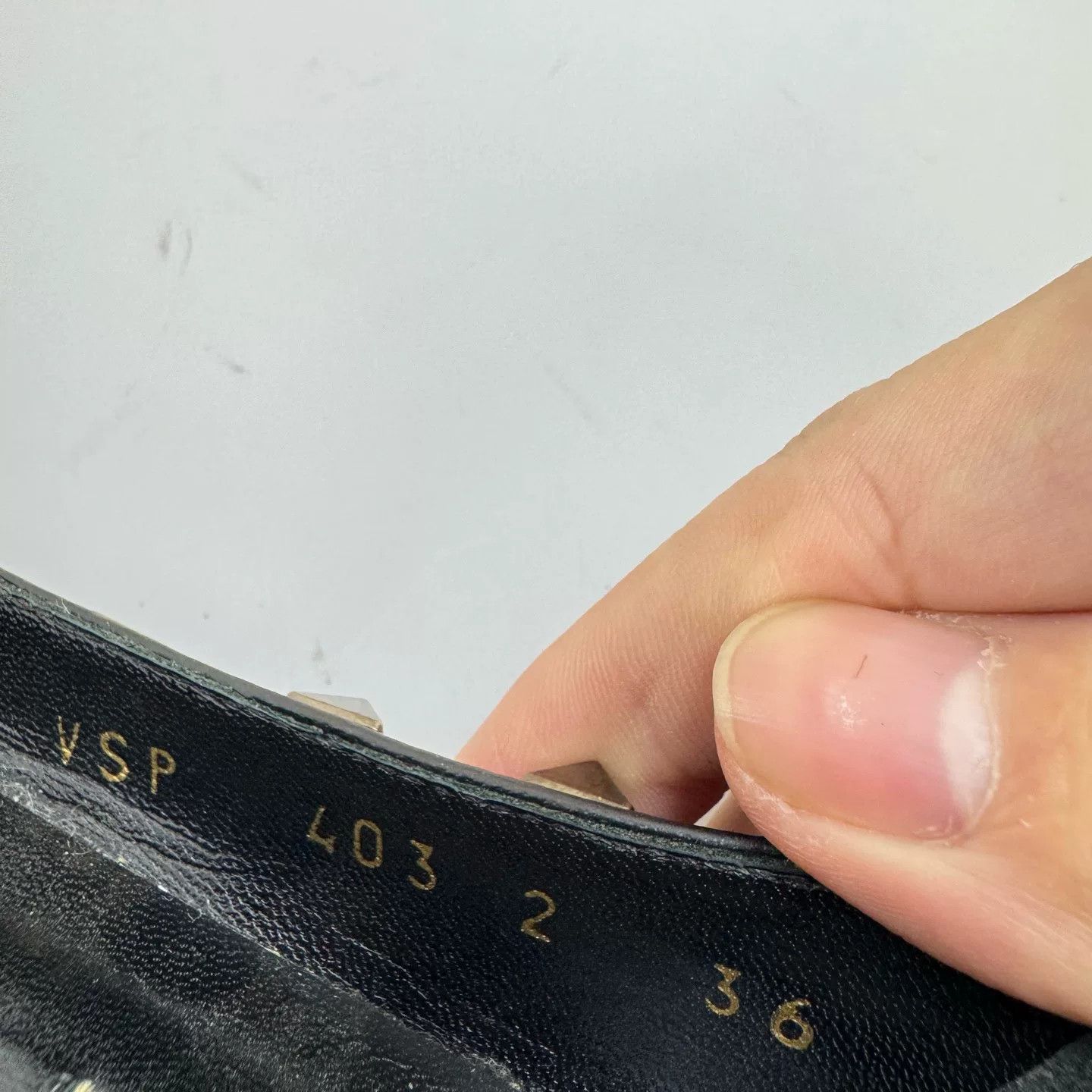 Valentino Valentino Black Studded Flat Shoes Size US 5 / IT 35 - 6 Thumbnail