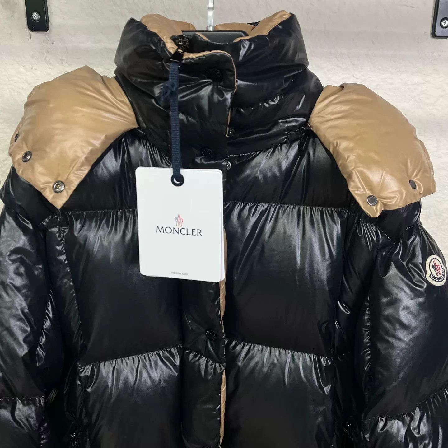 Moncler Moncler Parana Black Gold Down Jacket Size US L / EU 52-54 / 3 - 3 Thumbnail