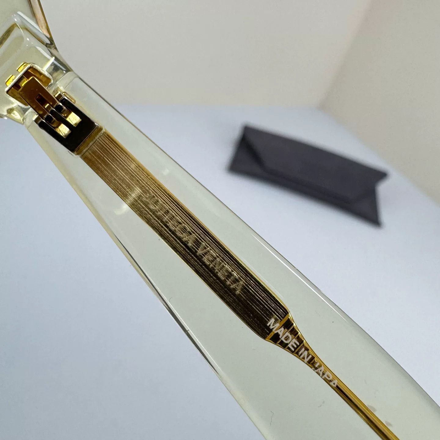 Bottega Veneta Bottega Veneta Gold Letter Sunglasses Size ONE SIZE - 9 Thumbnail