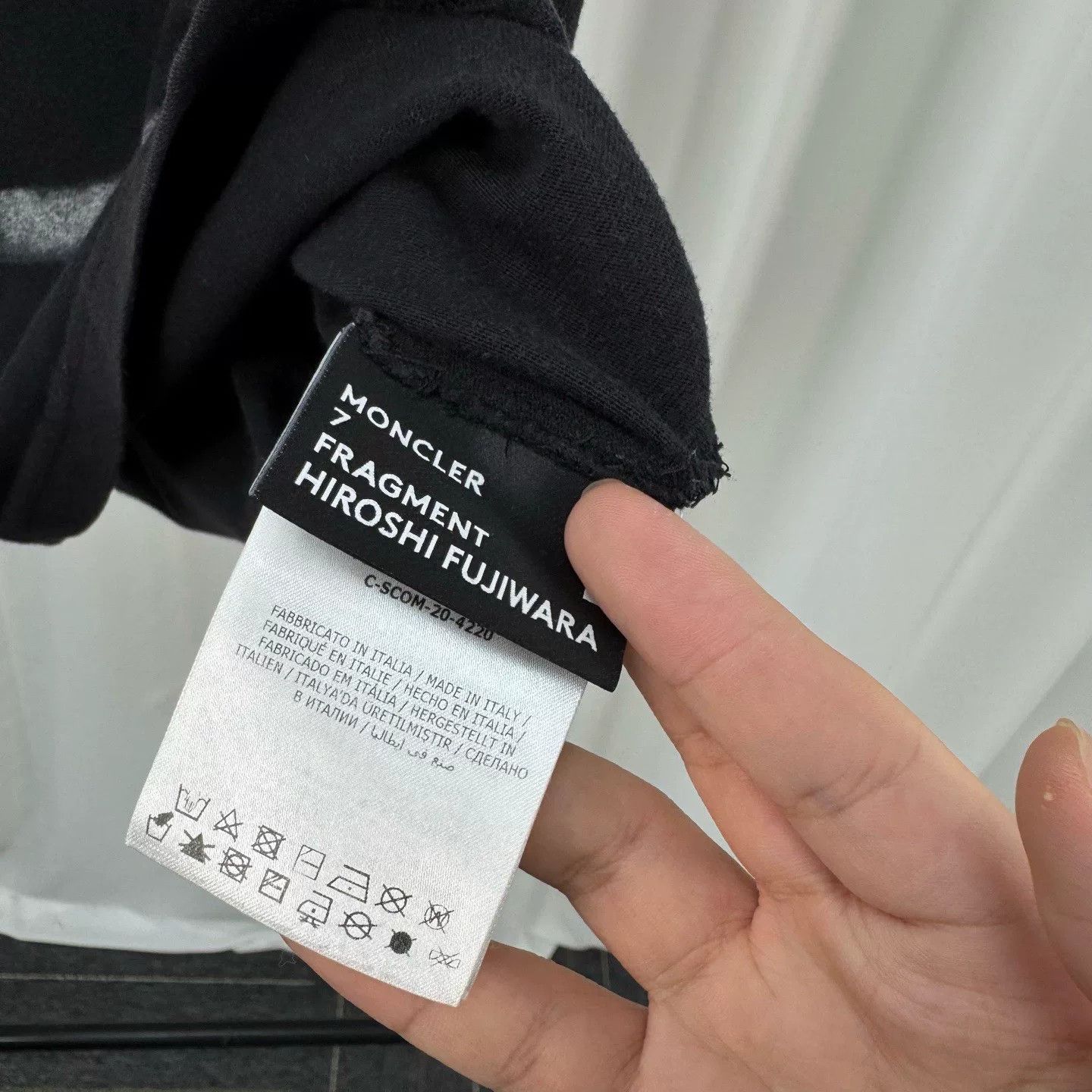 Hiroshi Fujiwara Moncler Fragment Embroidered Logo Short Sleeve Size US L / EU 52-54 / 3 - 6 Thumbnail