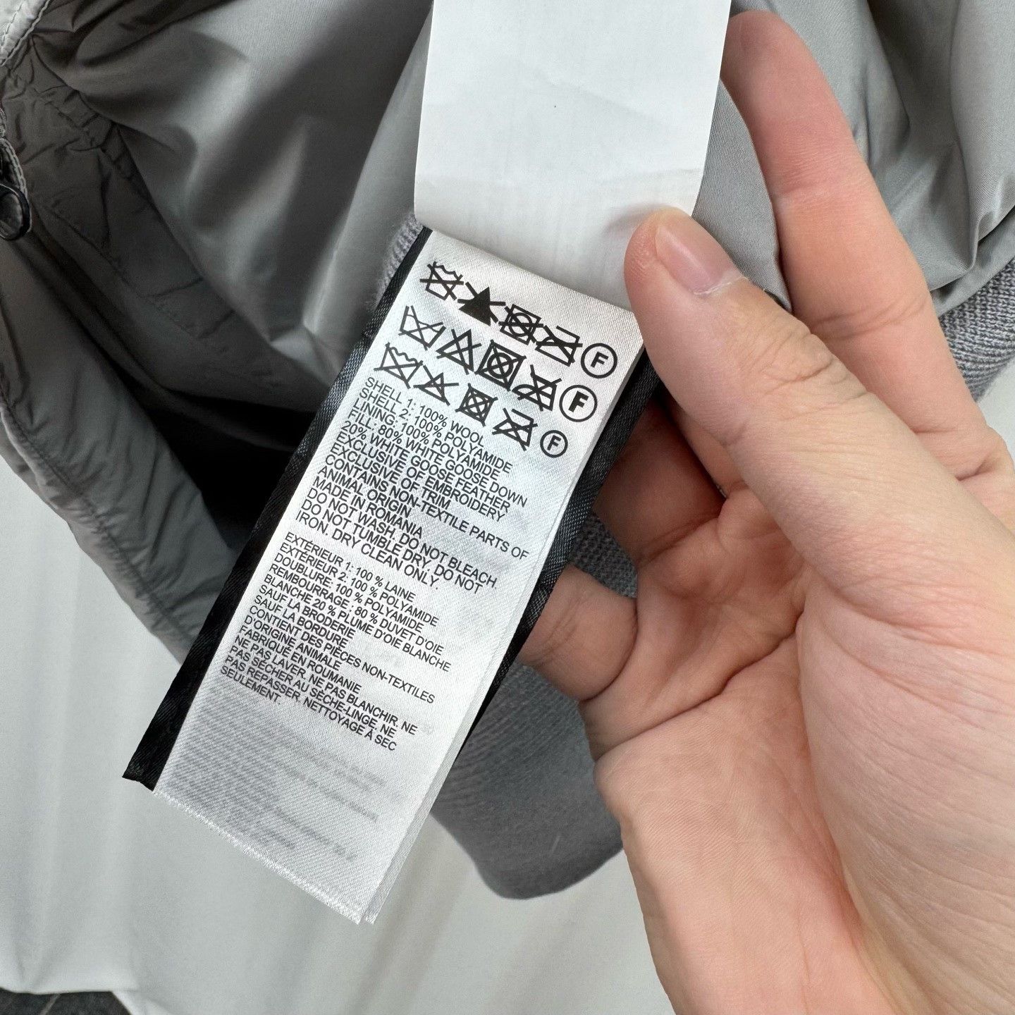 Canada Goose Canada Goose Gray Logo Down Jacket Size US XL / EU 56 / 4 - 6 Thumbnail